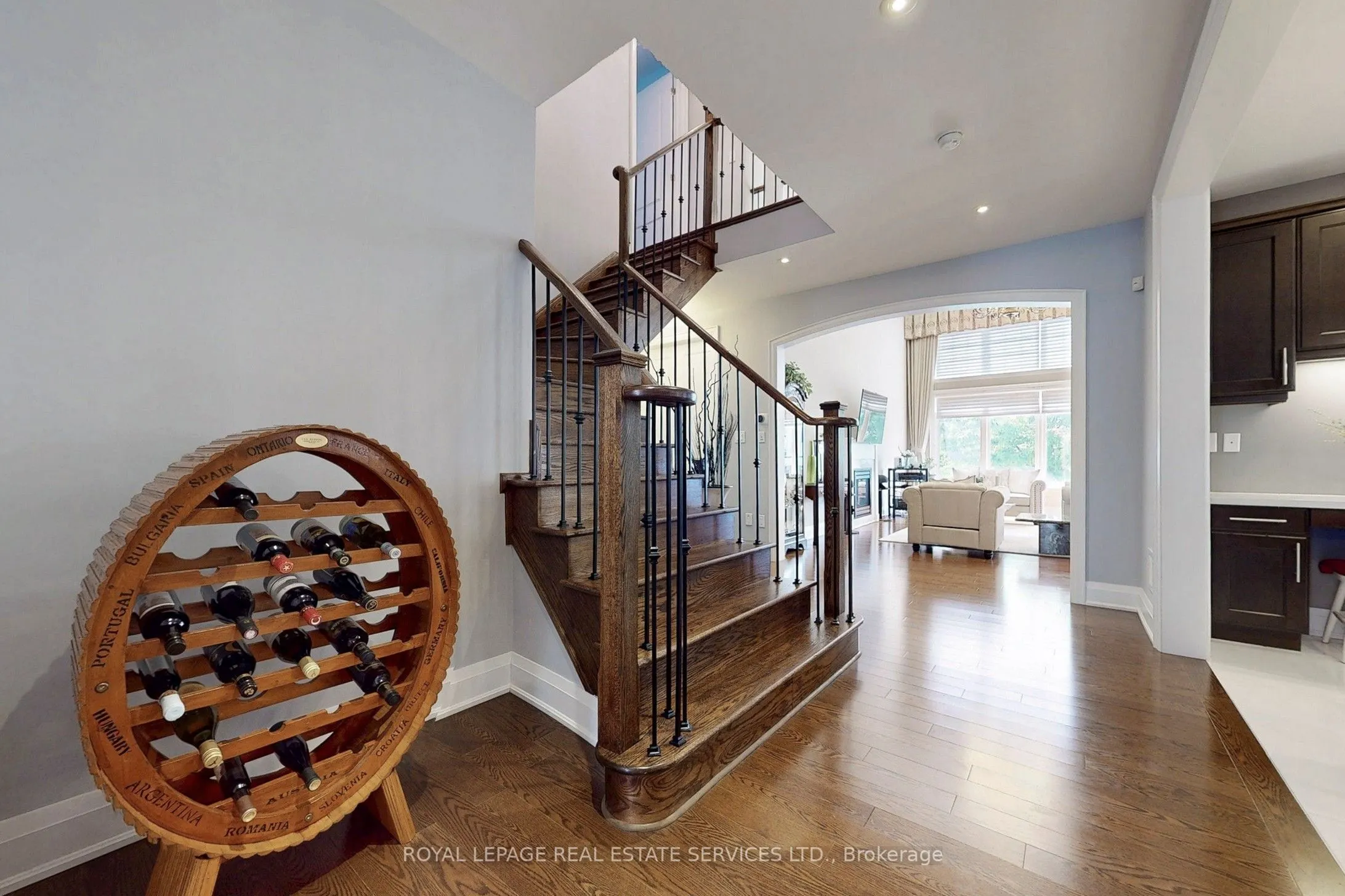 149 Coastline Drive