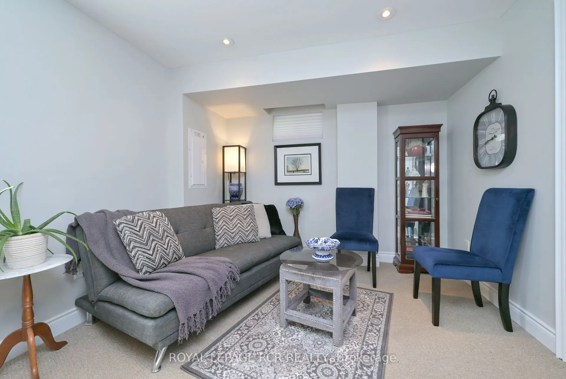 60 First Street, #13
