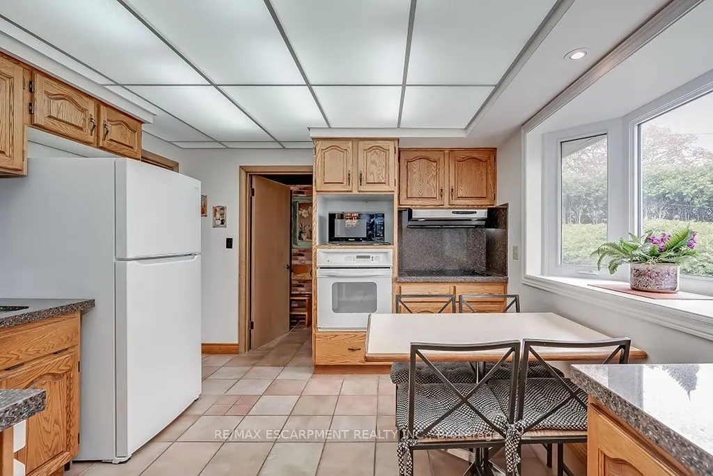 327 Strathcona Drive