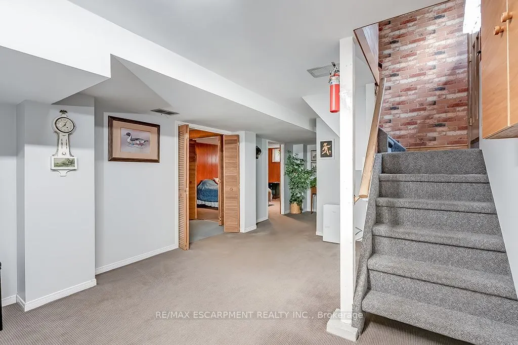 327 Strathcona Drive