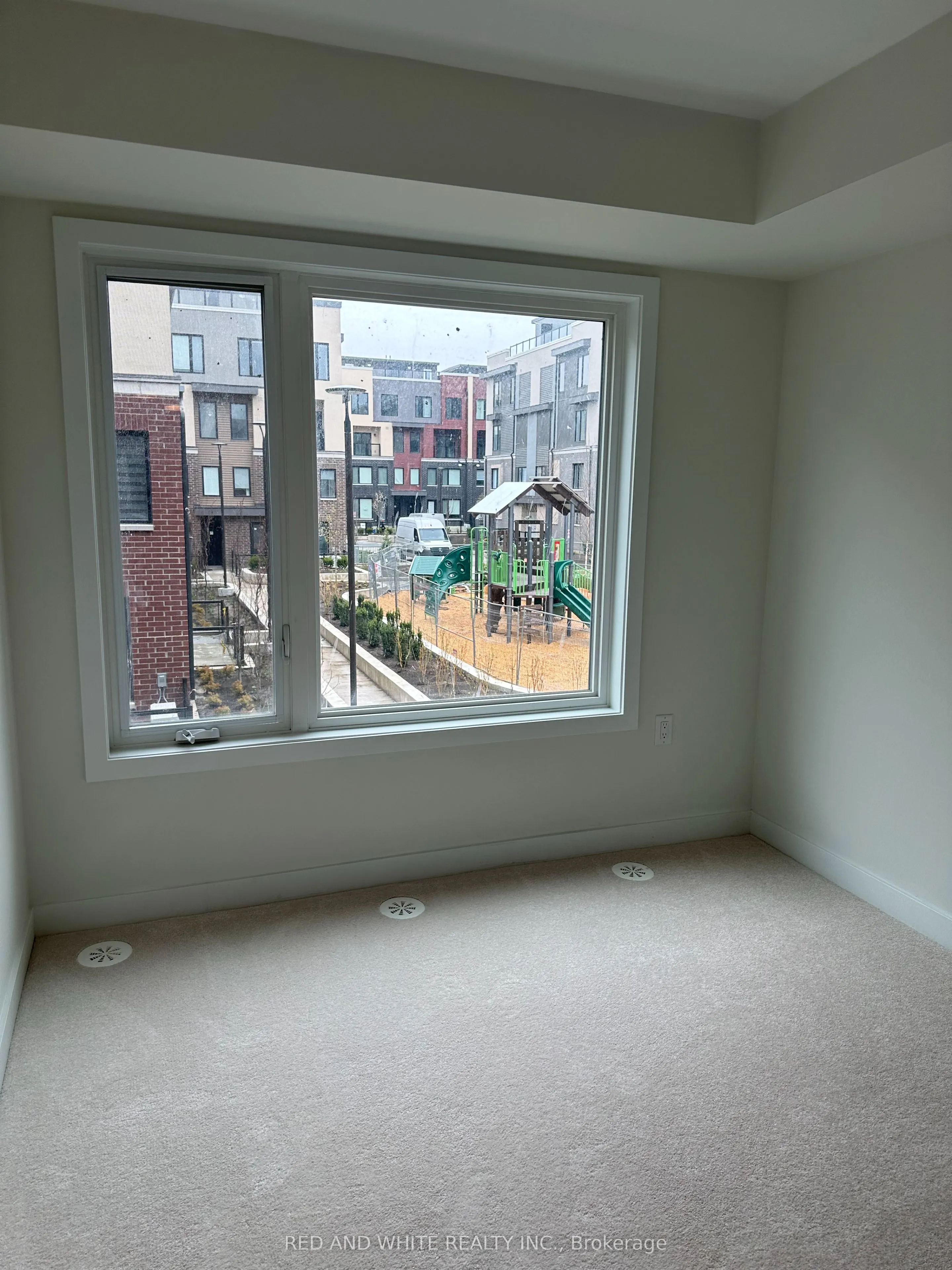 3550 Colonial Drive, #18