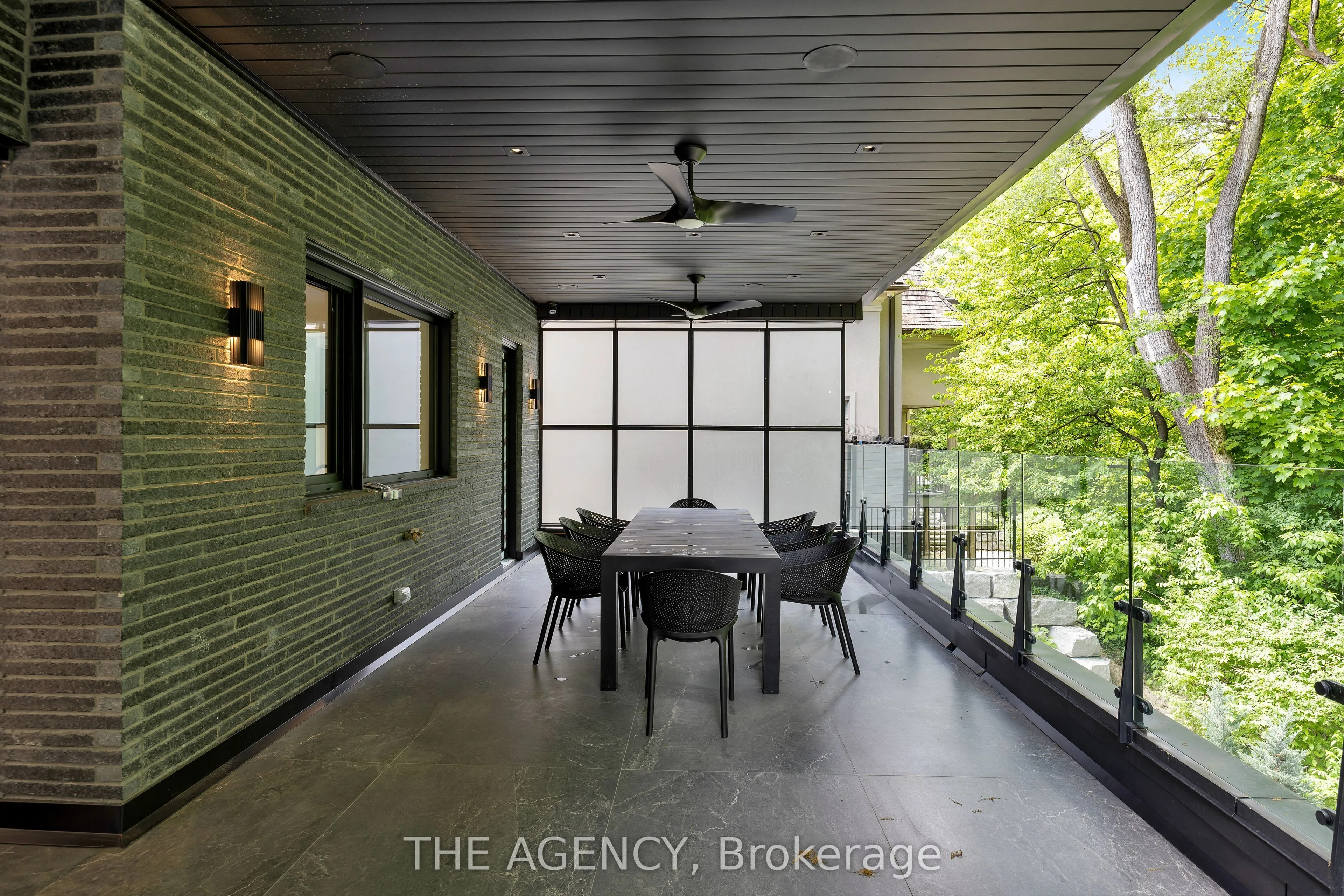 91 Valecrest Drive