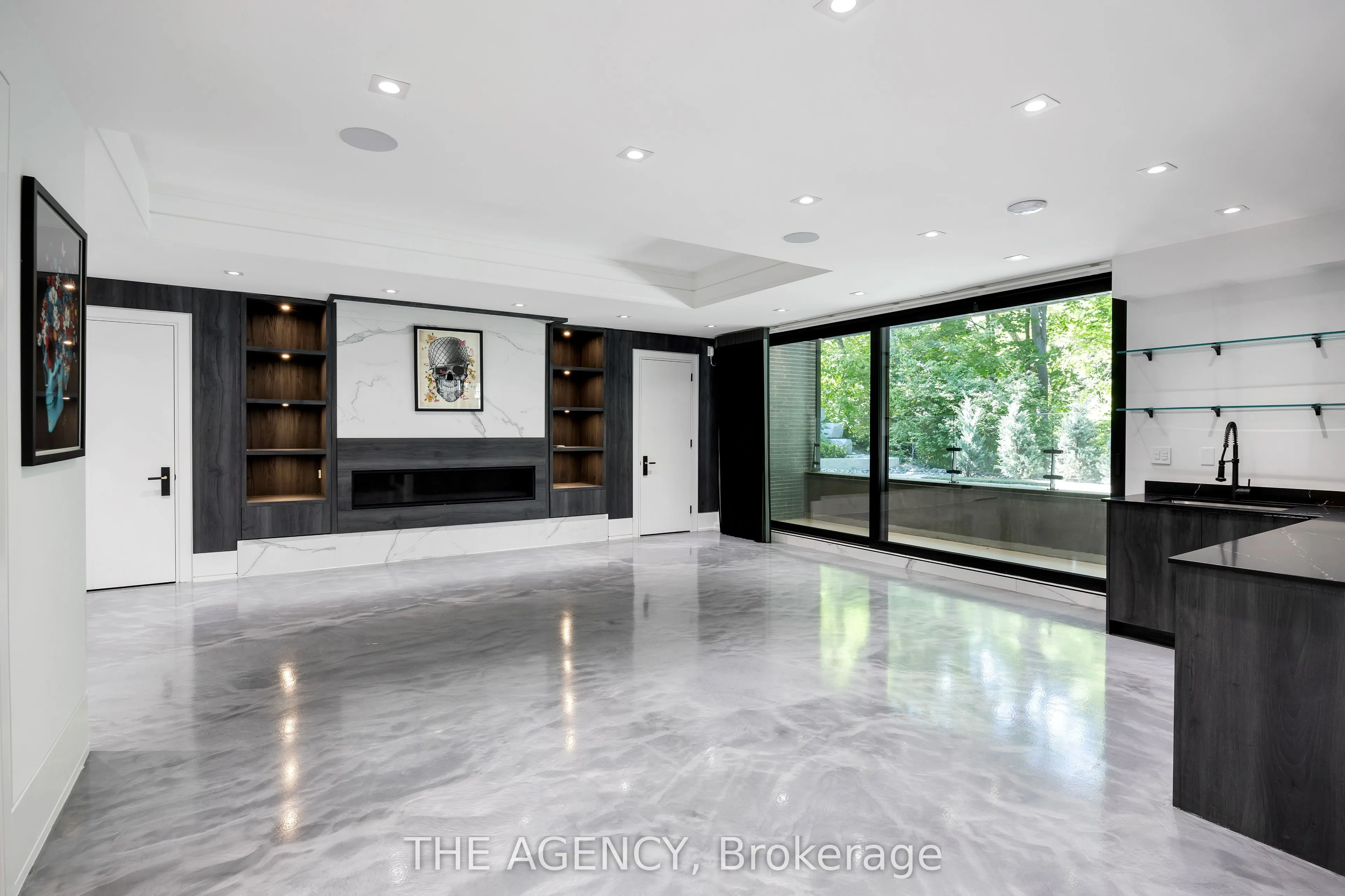 91 Valecrest Drive