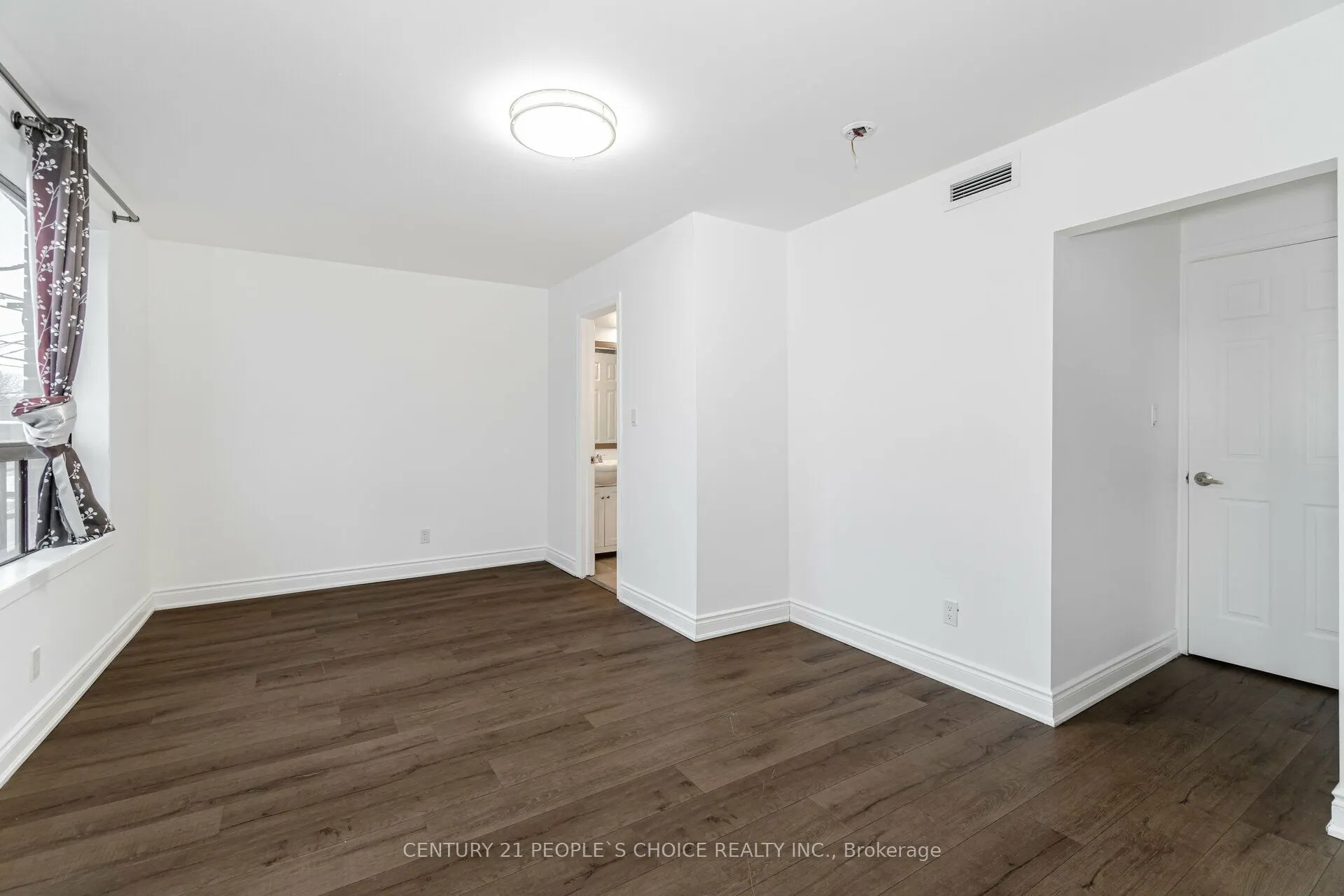 6 Mimico Avenue