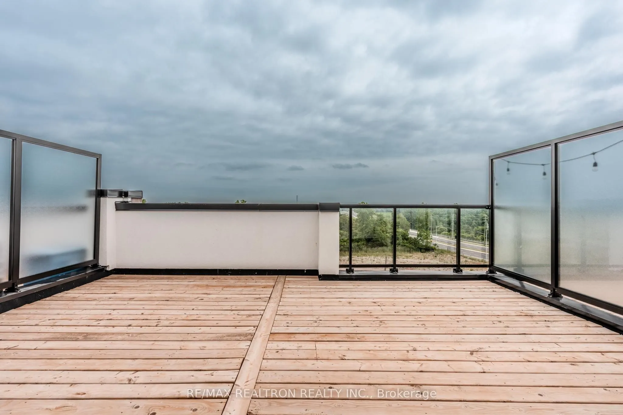 1577 Rose Way, #115