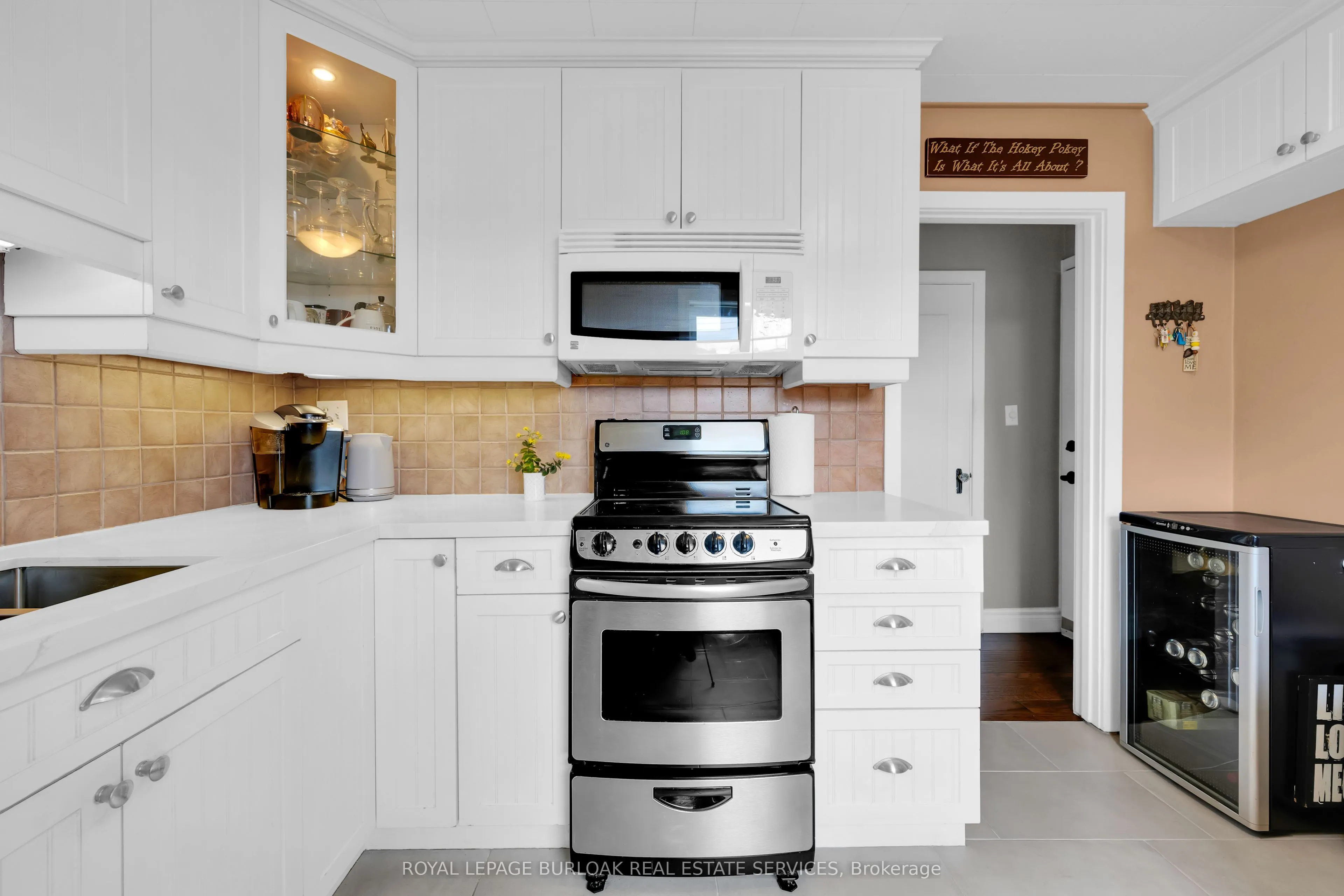 1351 Lakeshore Road, #16