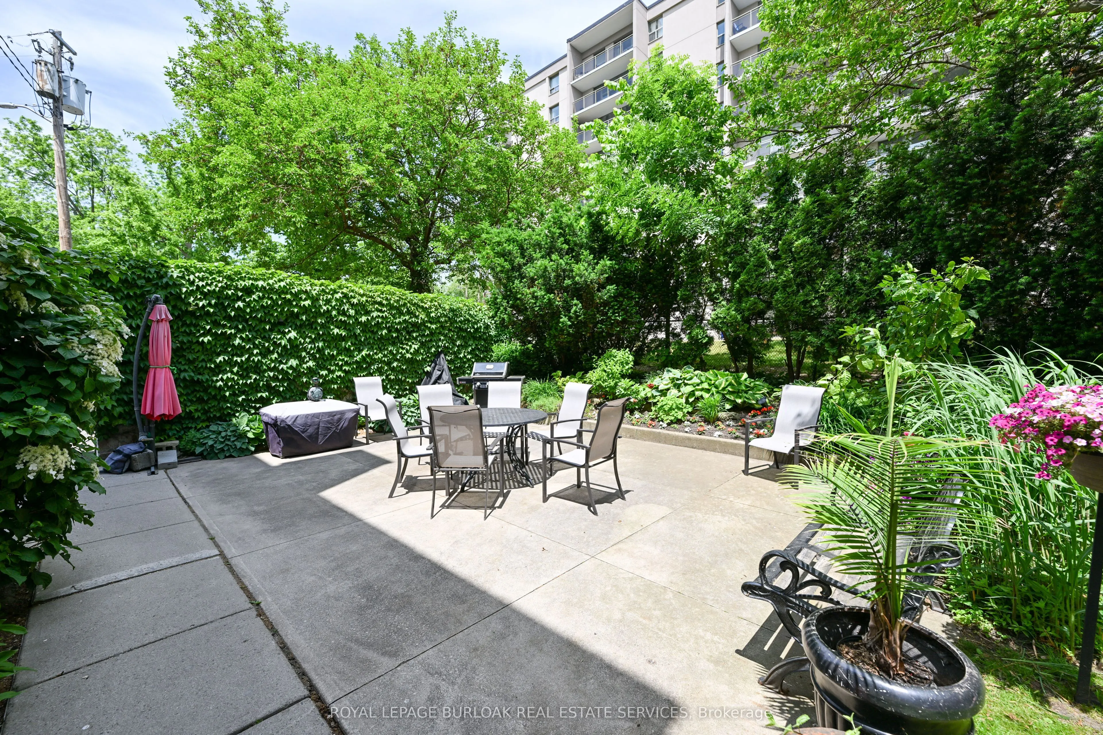 1351 Lakeshore Road, #16