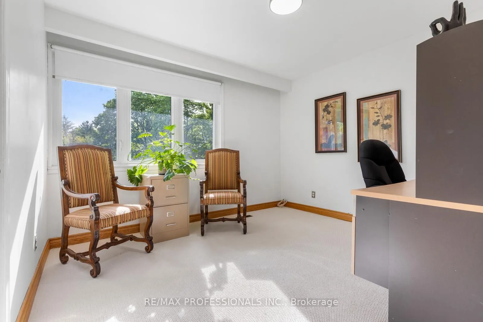 15 Warrender Avenue
