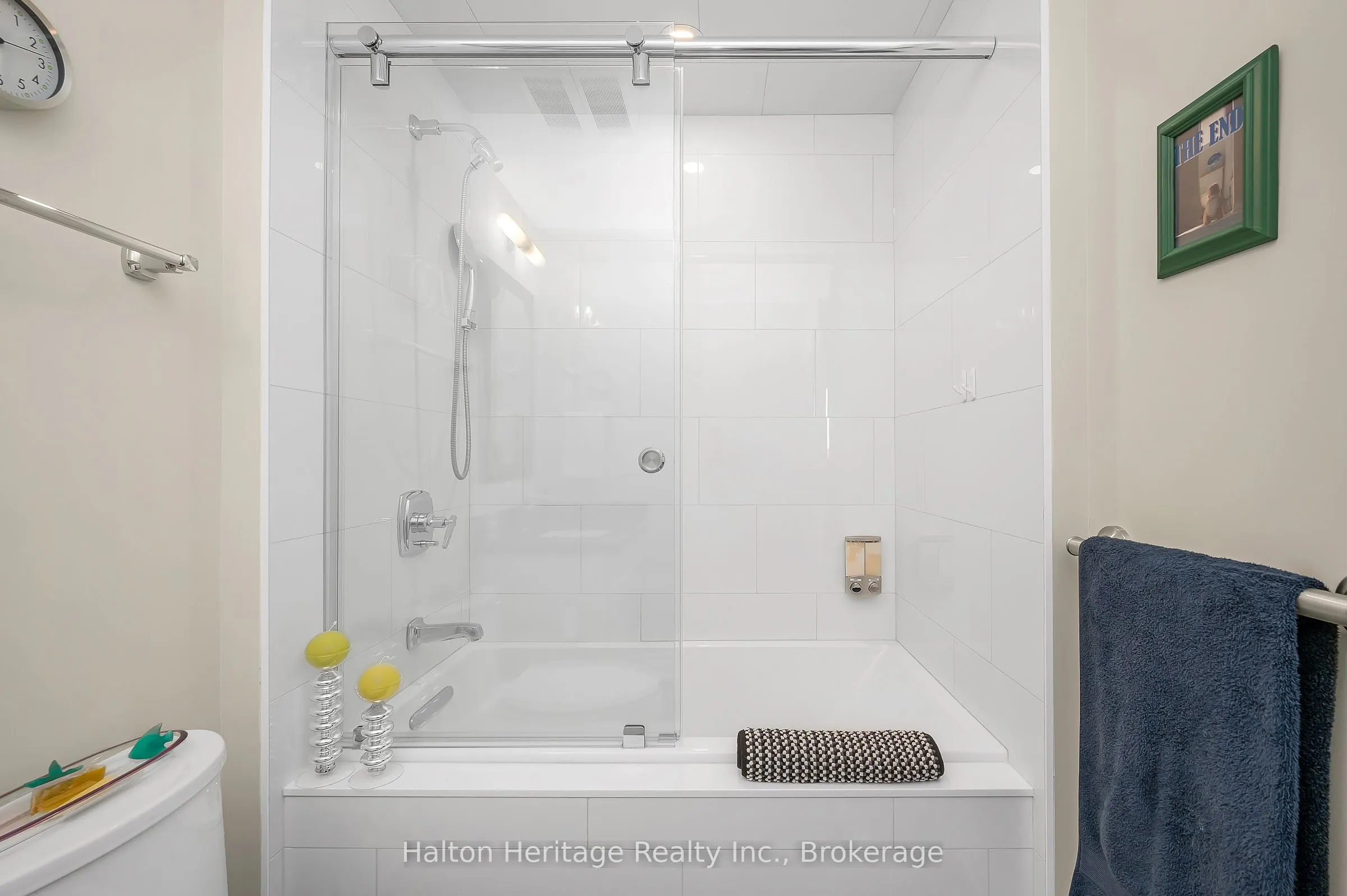 2060 Lakeshore Road, #1004