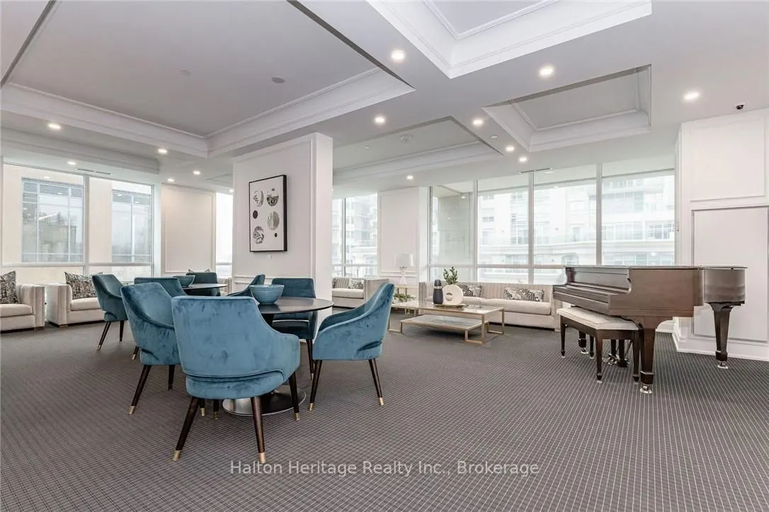 2060 Lakeshore Road, #1004