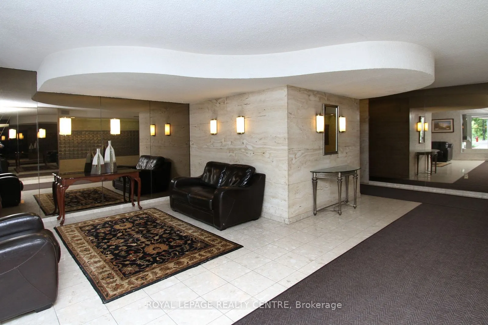 3100 Kirwin Avenue, #701