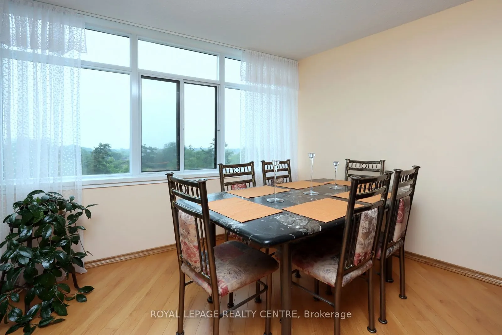 3100 Kirwin Avenue, #701