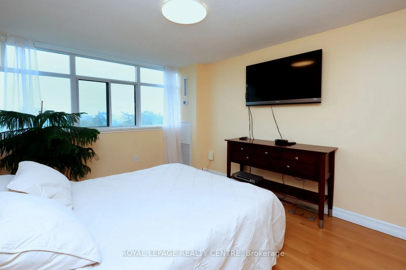 3100 Kirwin Avenue, #701