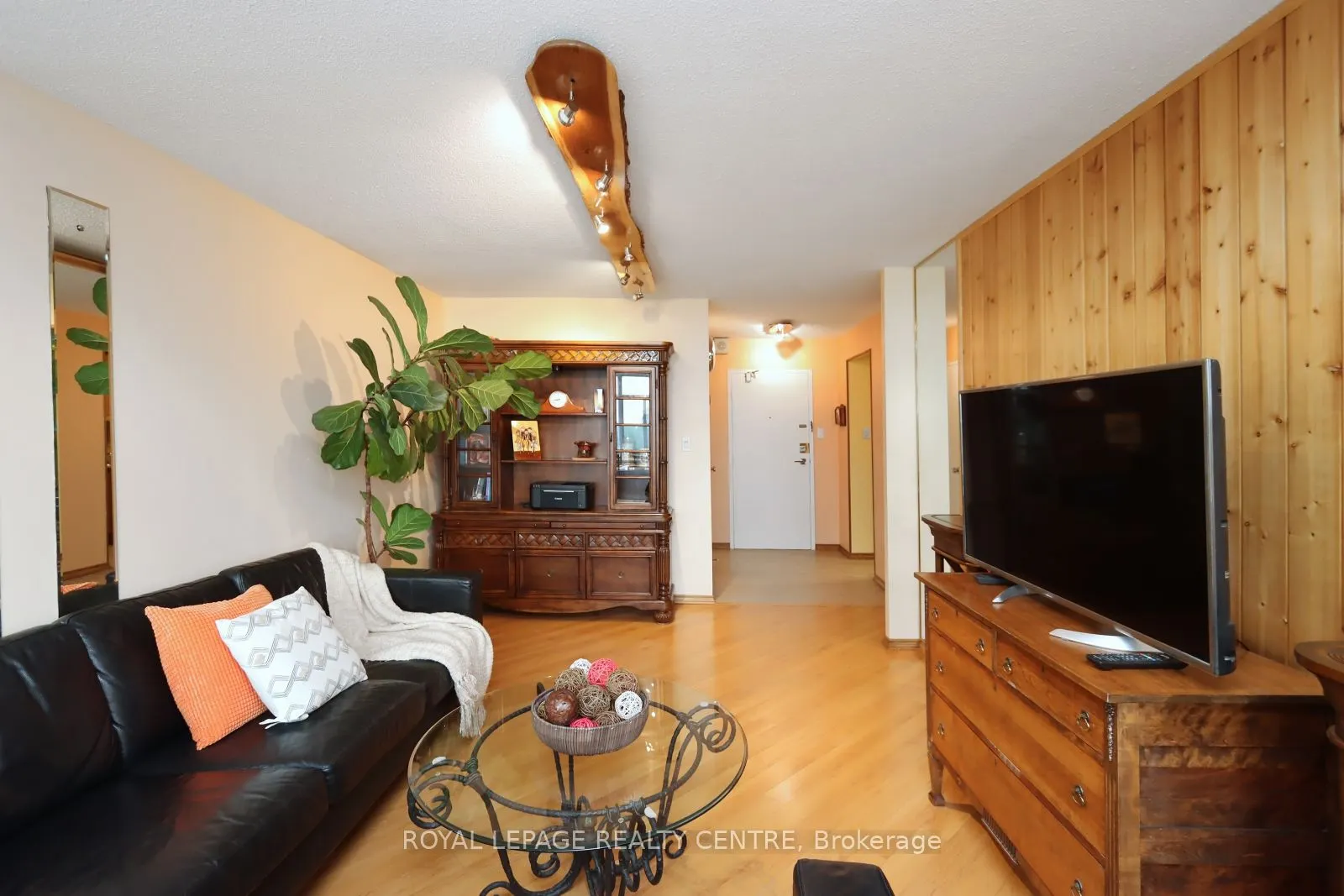 3100 Kirwin Avenue, #701