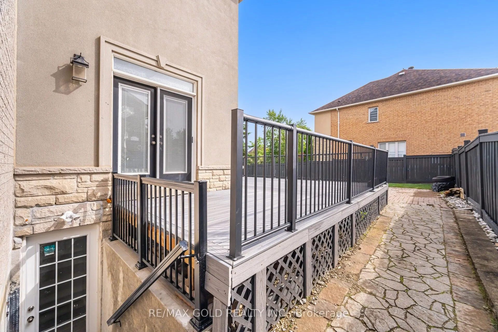 2 Belleville Drive