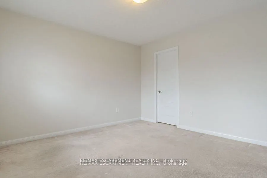255 Monaghan Crescent E