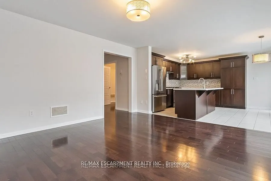 255 Monaghan Crescent E