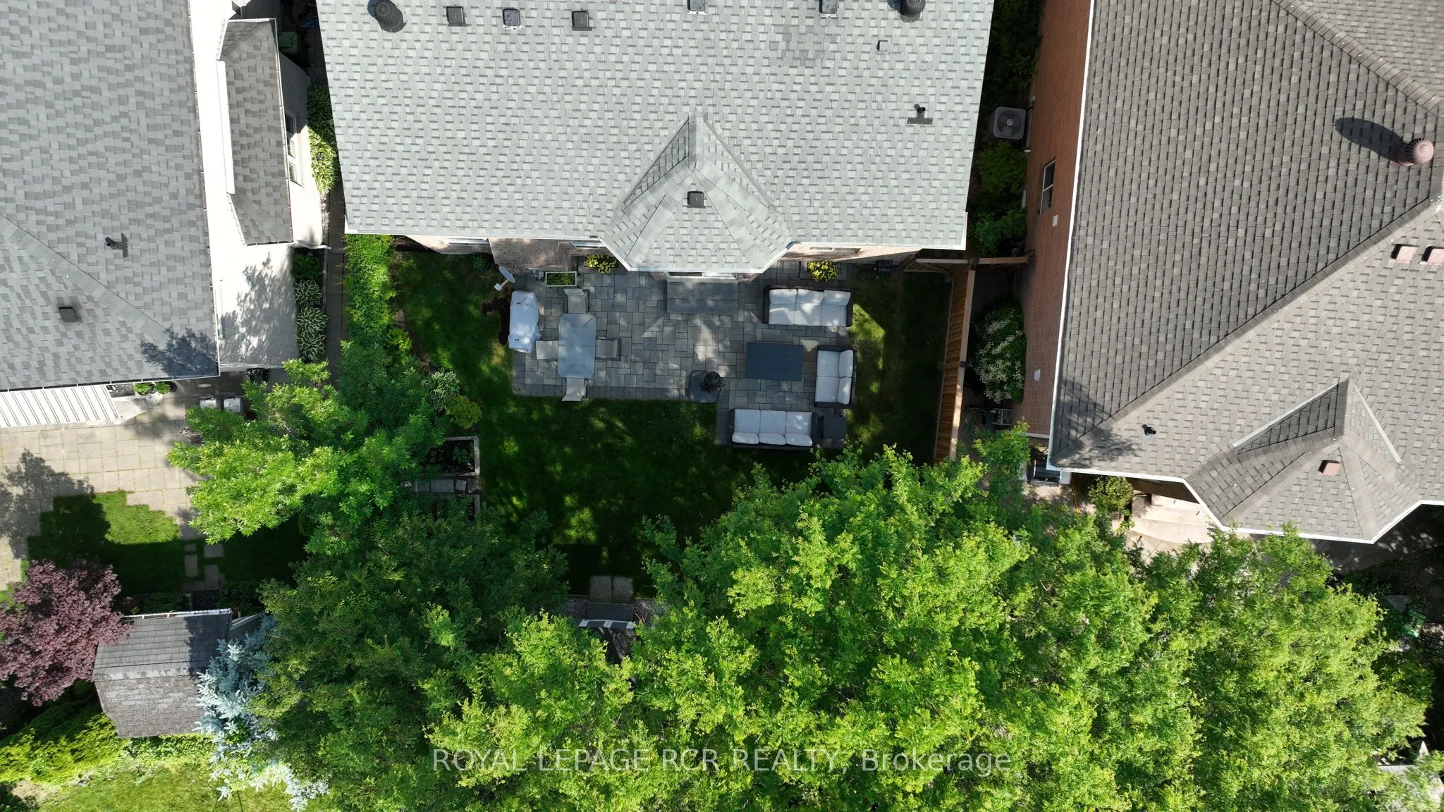 9 Schaefer Place