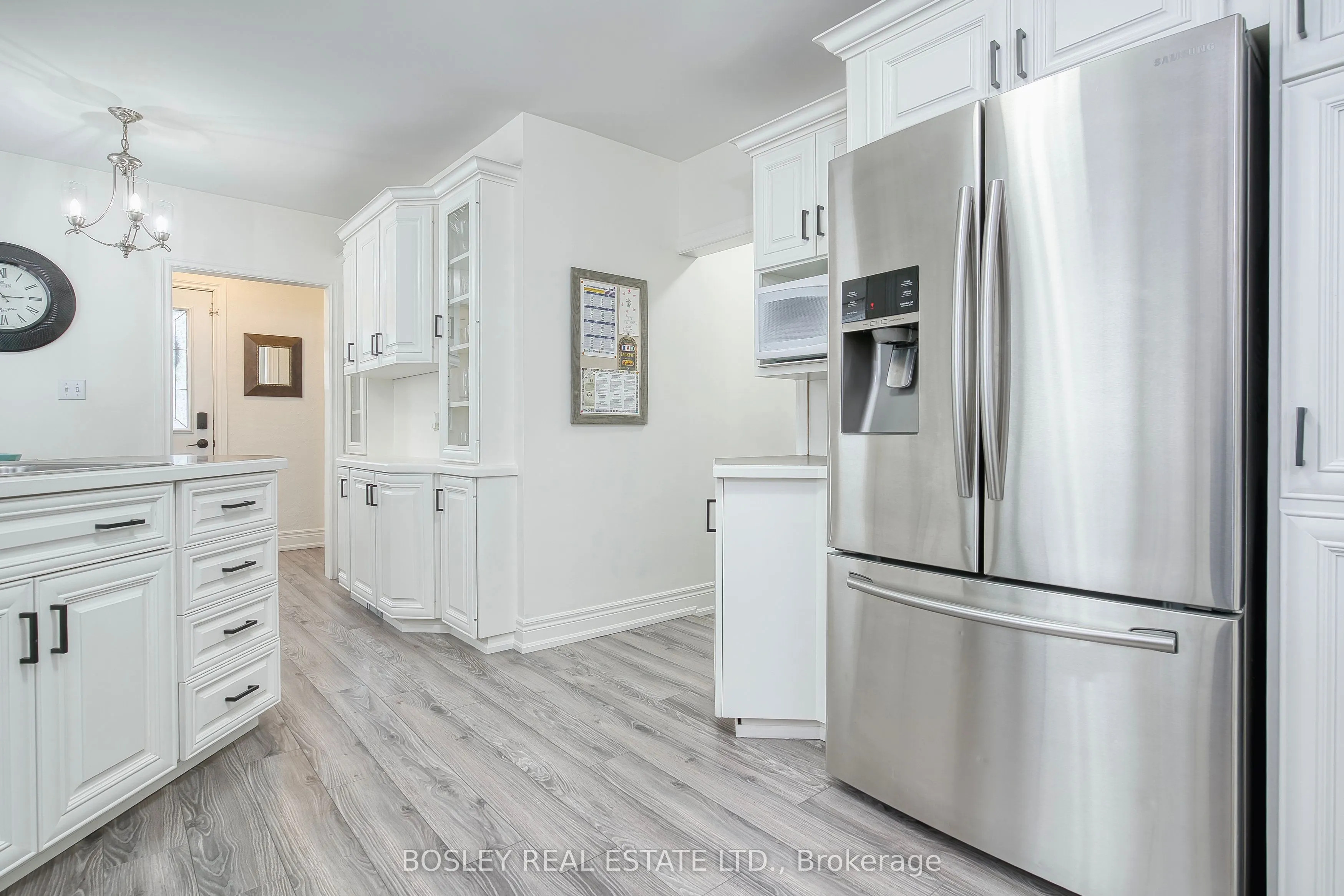 23 Farnsworth Drive