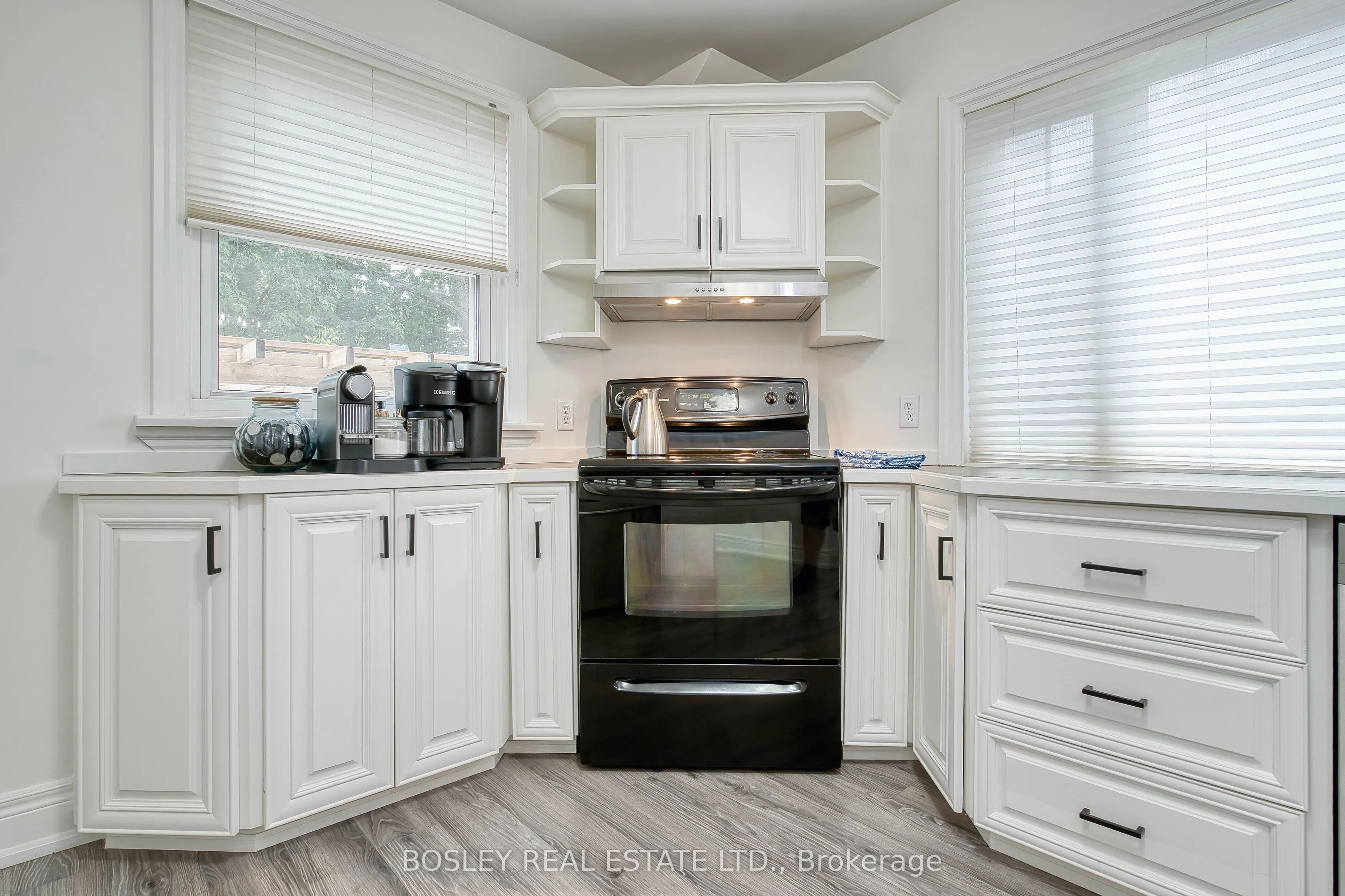 23 Farnsworth Drive