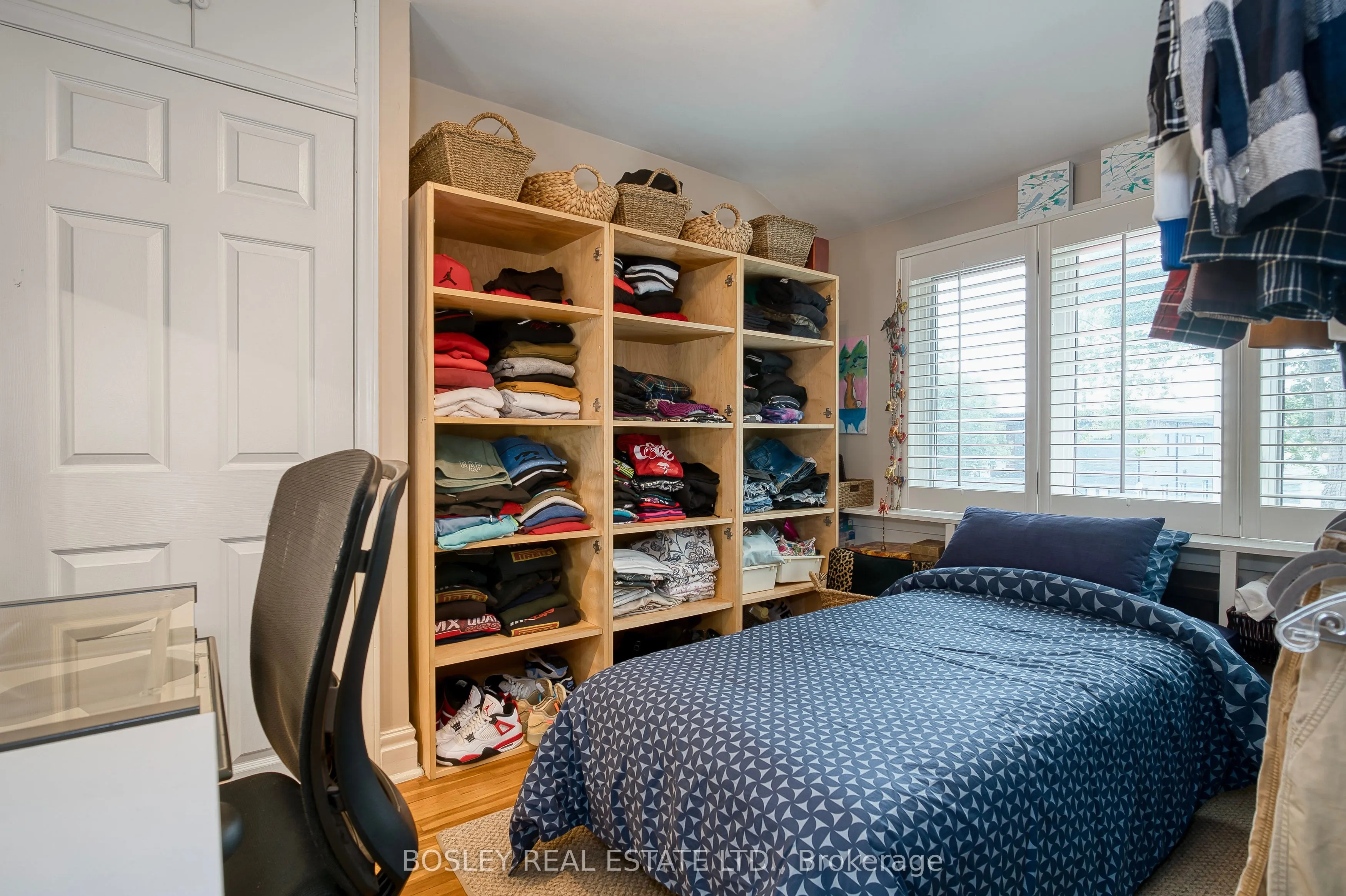 23 Farnsworth Drive