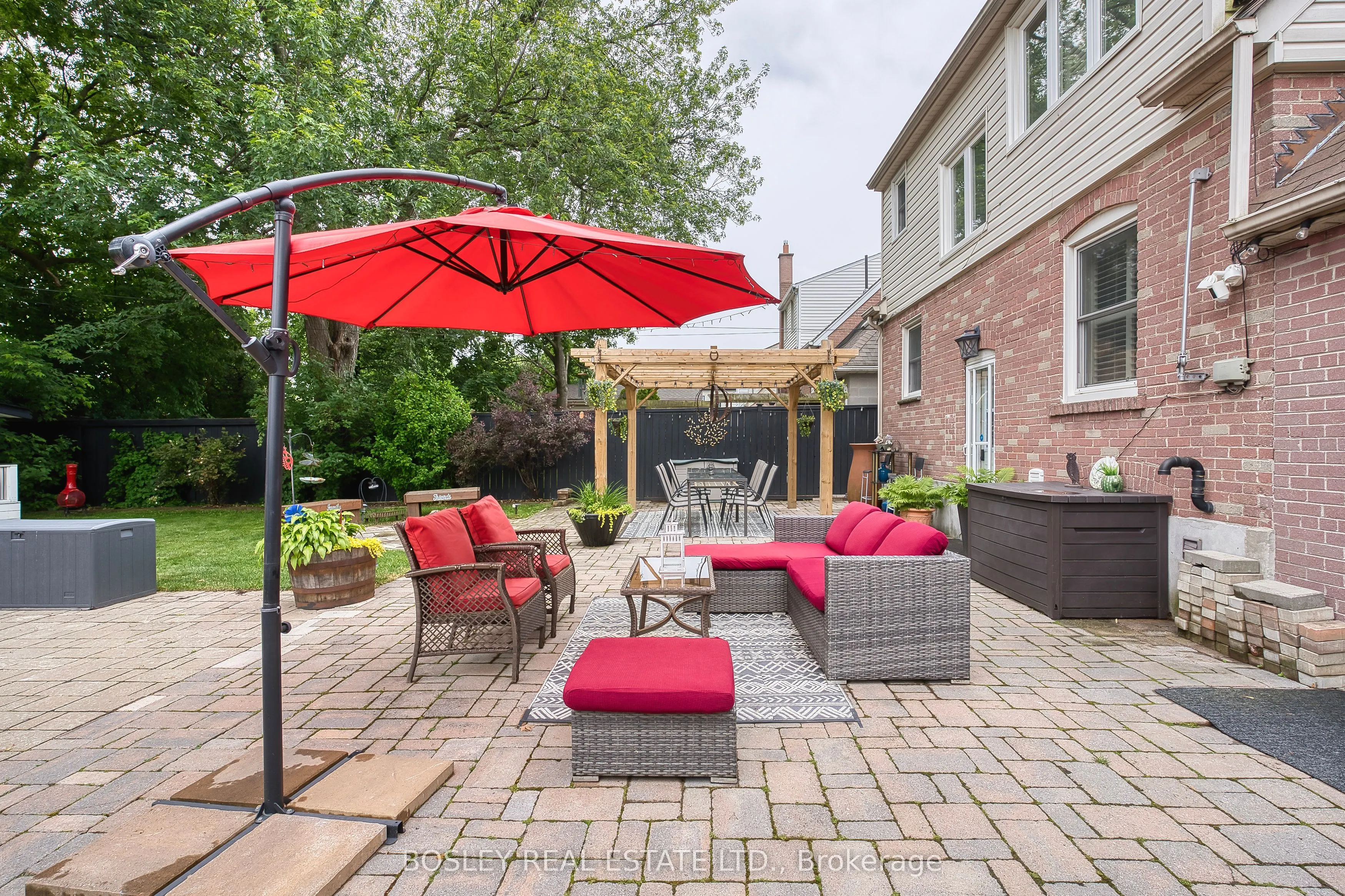 23 Farnsworth Drive
