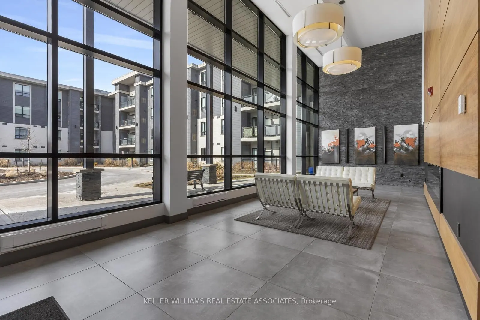 3170 Erin Mills Parkway, #333