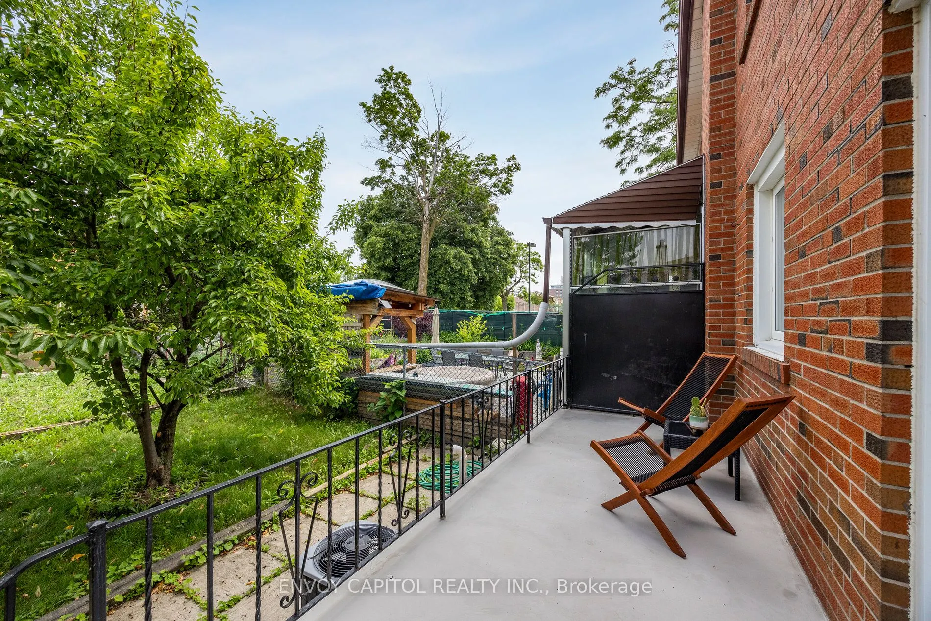 10 Wintergreen Road