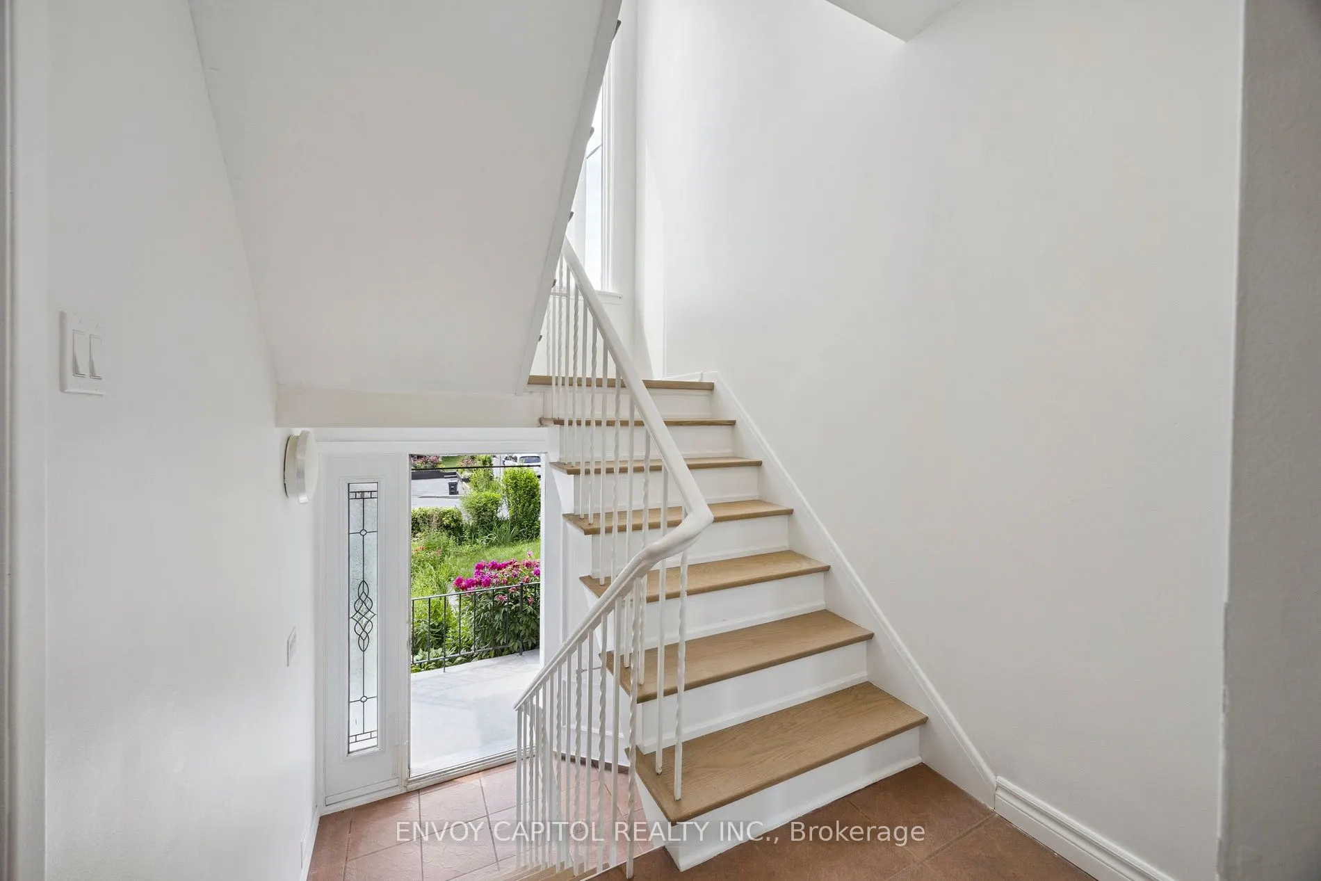 10 Wintergreen Road