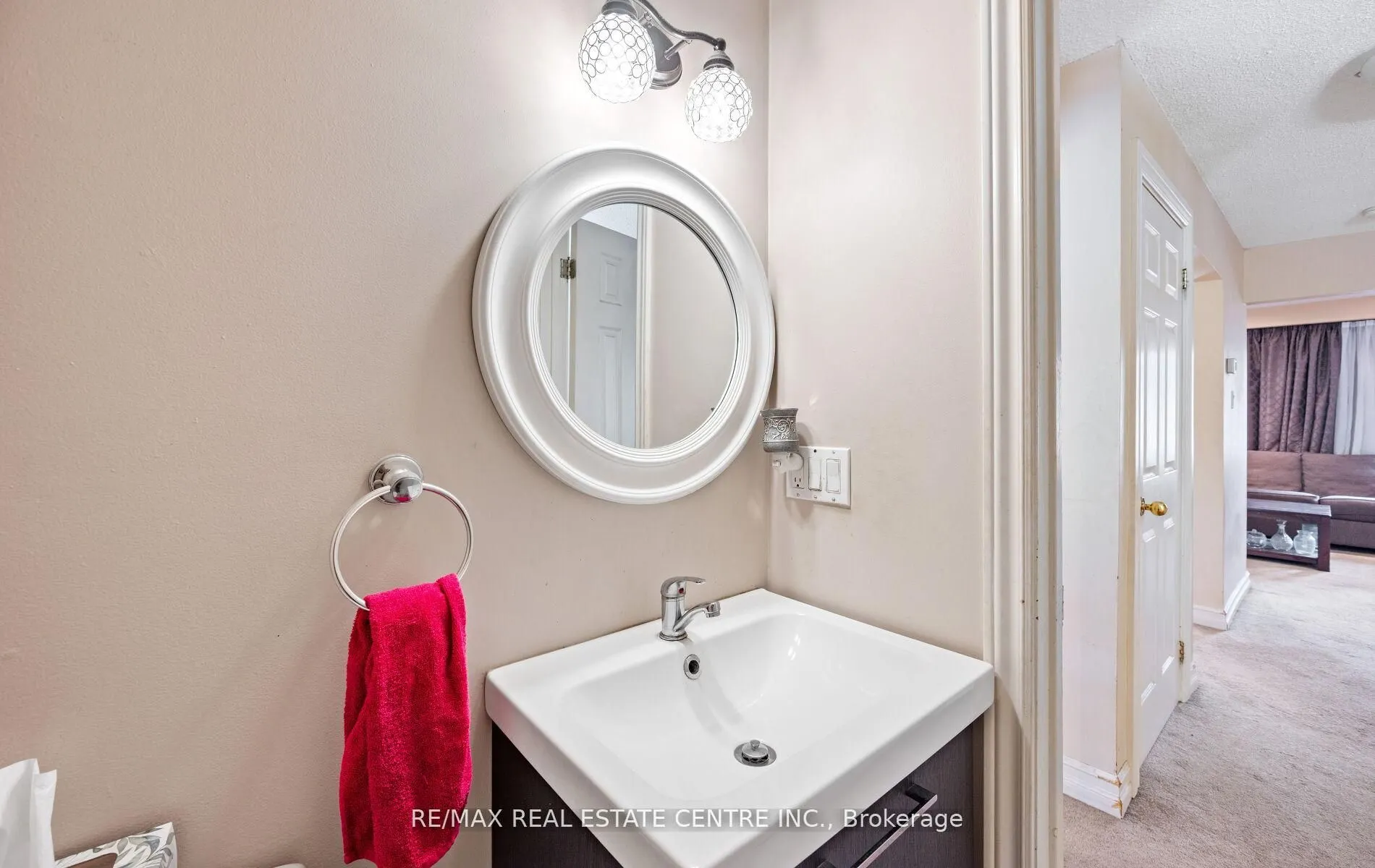 750 Burnhamthorpe Road E, #35