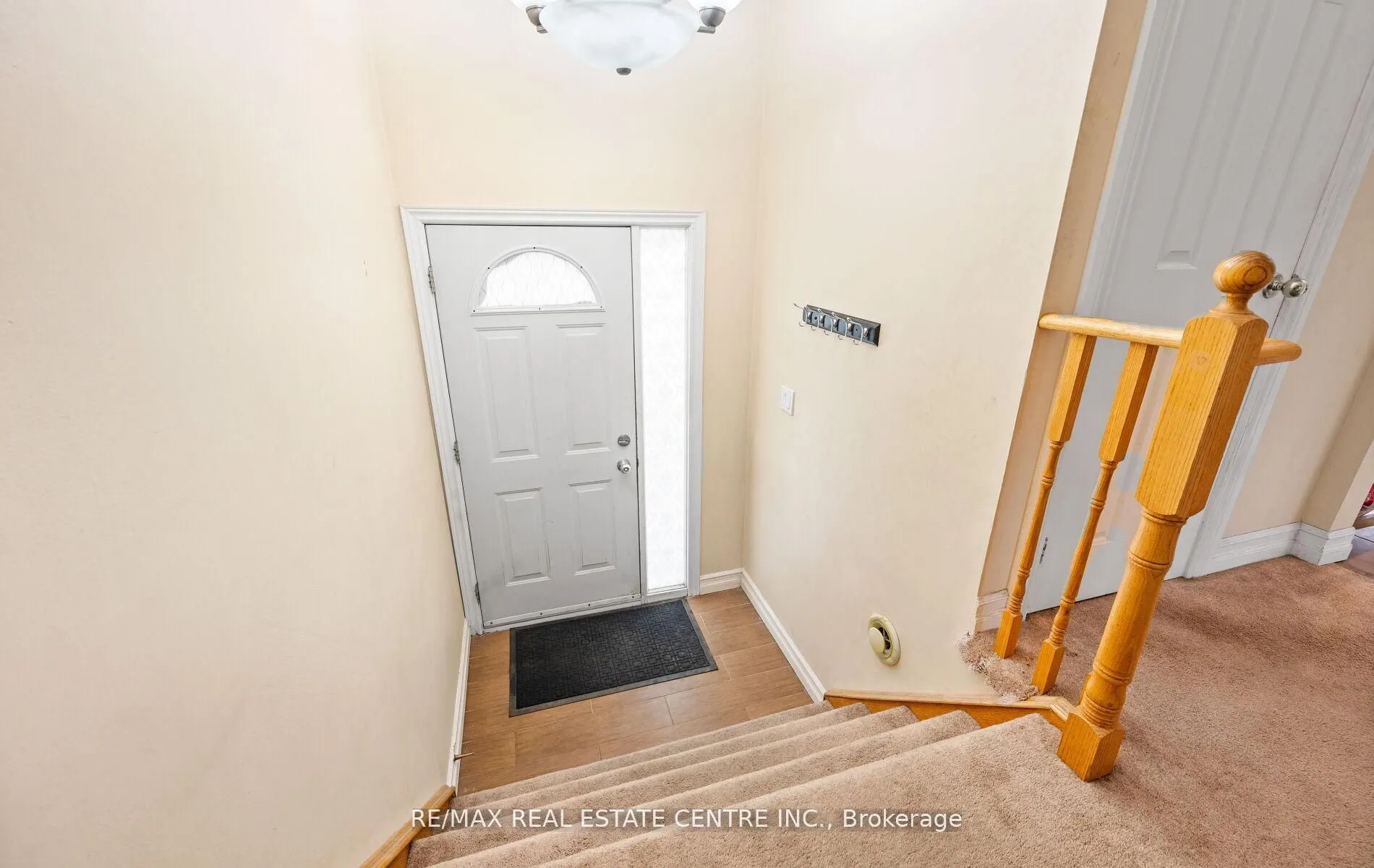 750 Burnhamthorpe Road E, #35