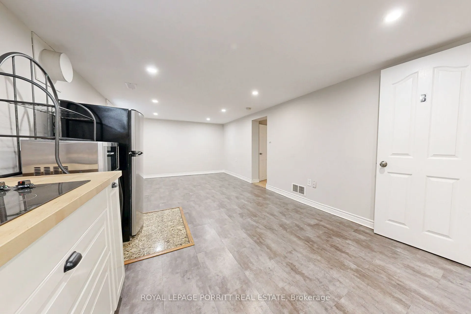 73 Gort Avenue, #B