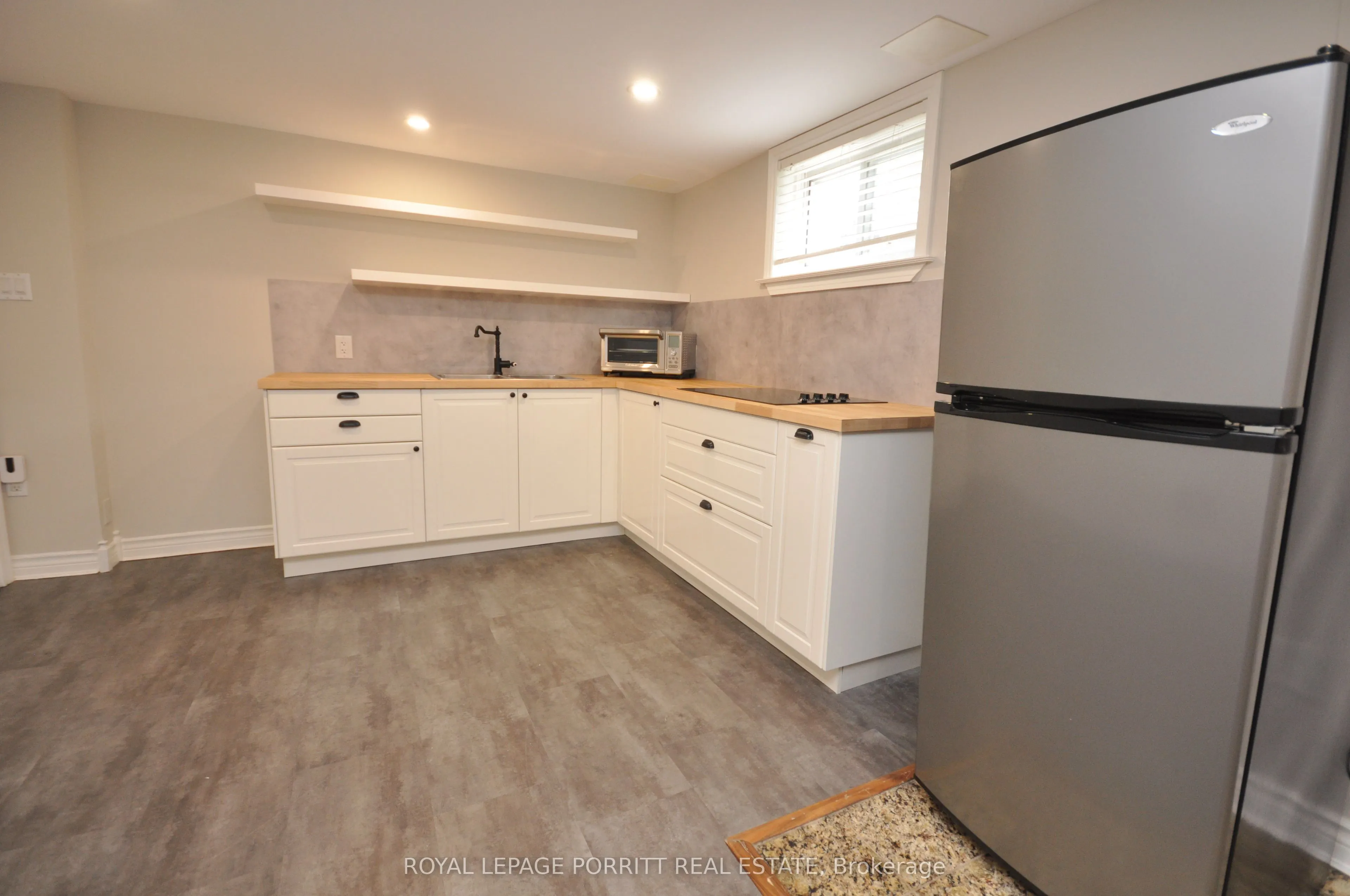 73 Gort Avenue, #B