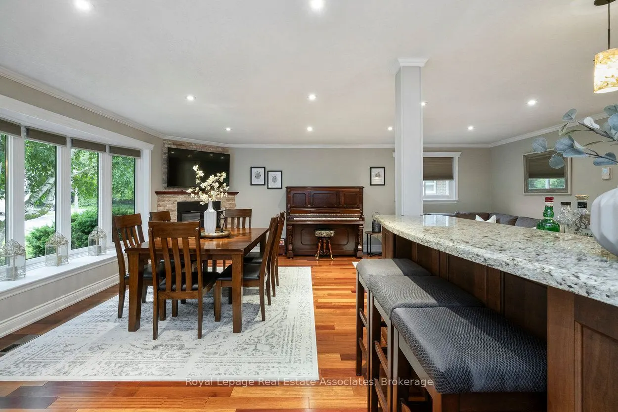 34 Irwin Crescent
