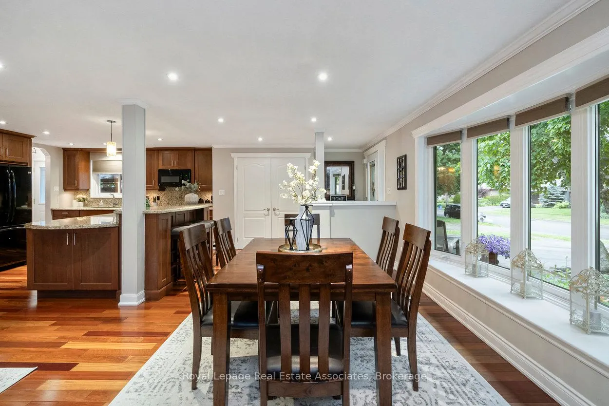 34 Irwin Crescent