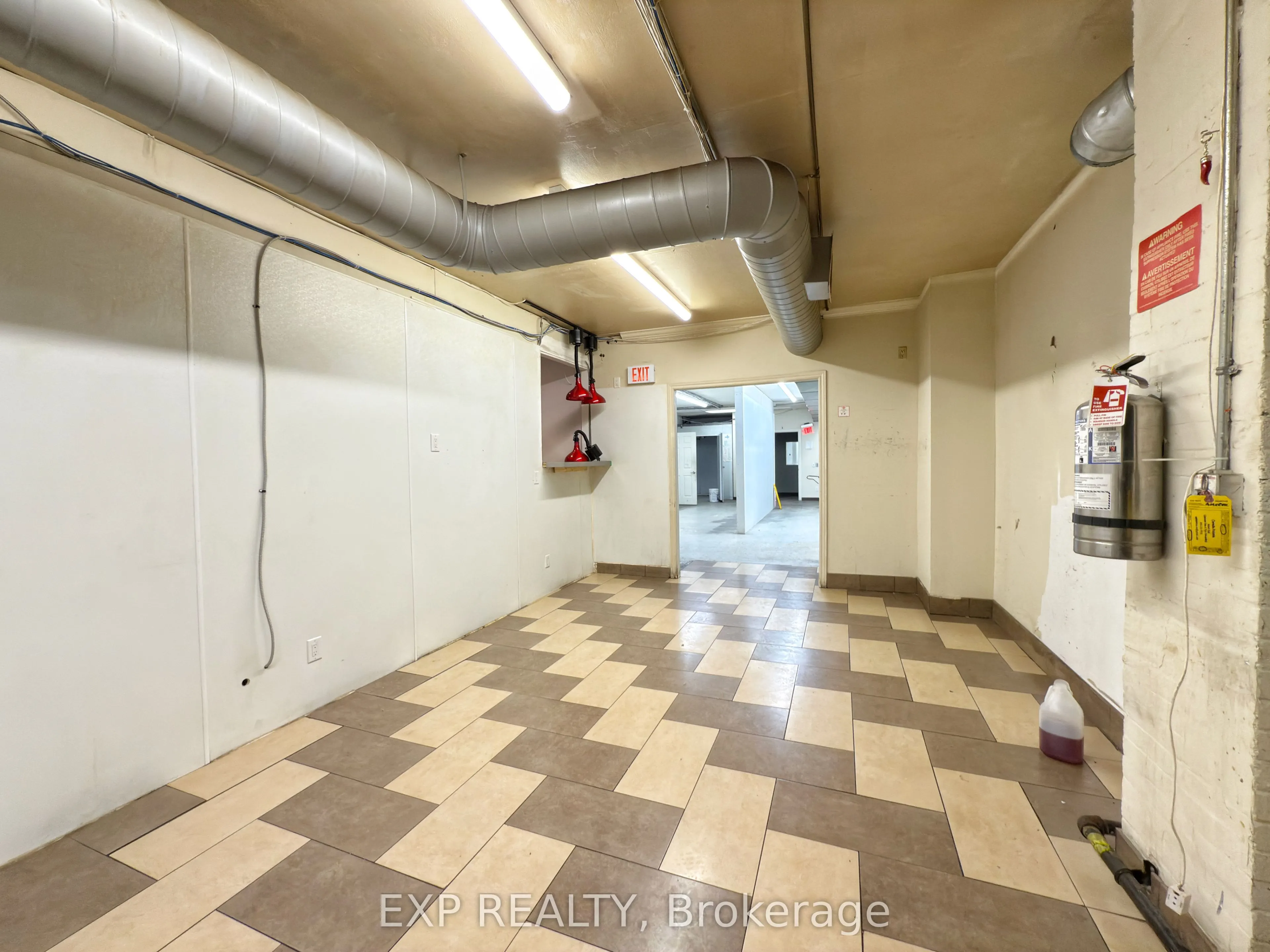 438 Kerr Street, #5