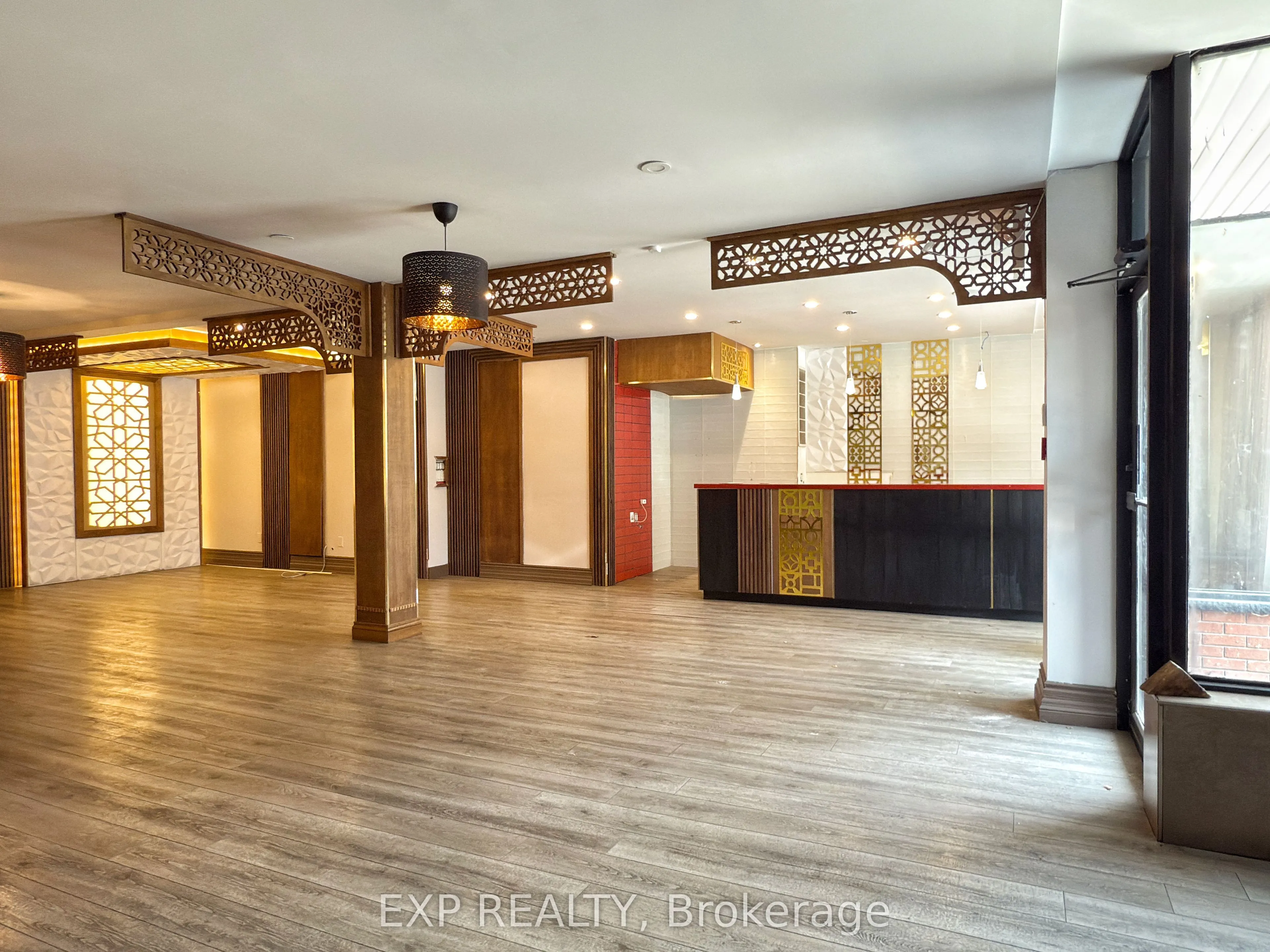 438 Kerr Street, #5