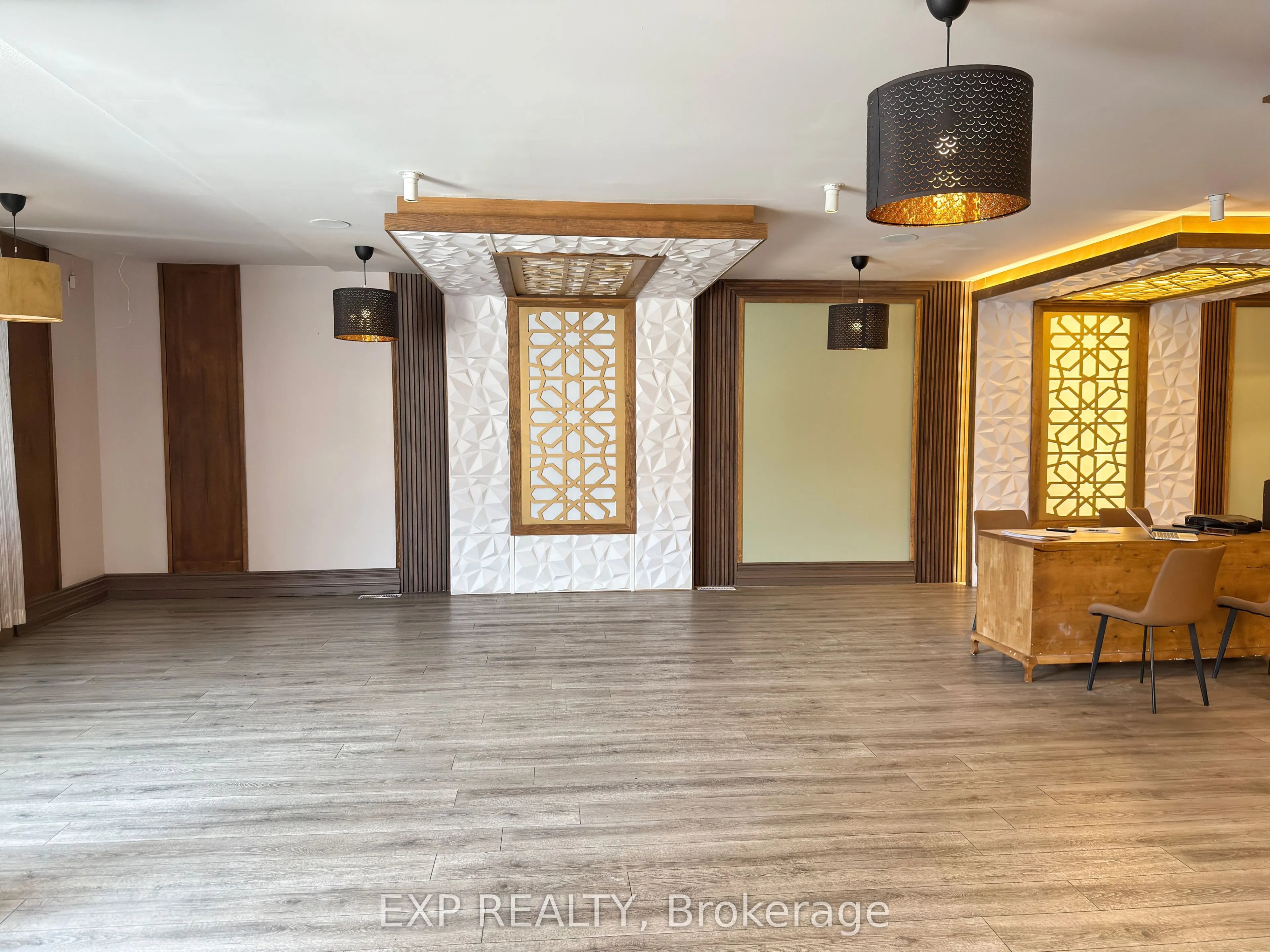 438 Kerr Street, #5