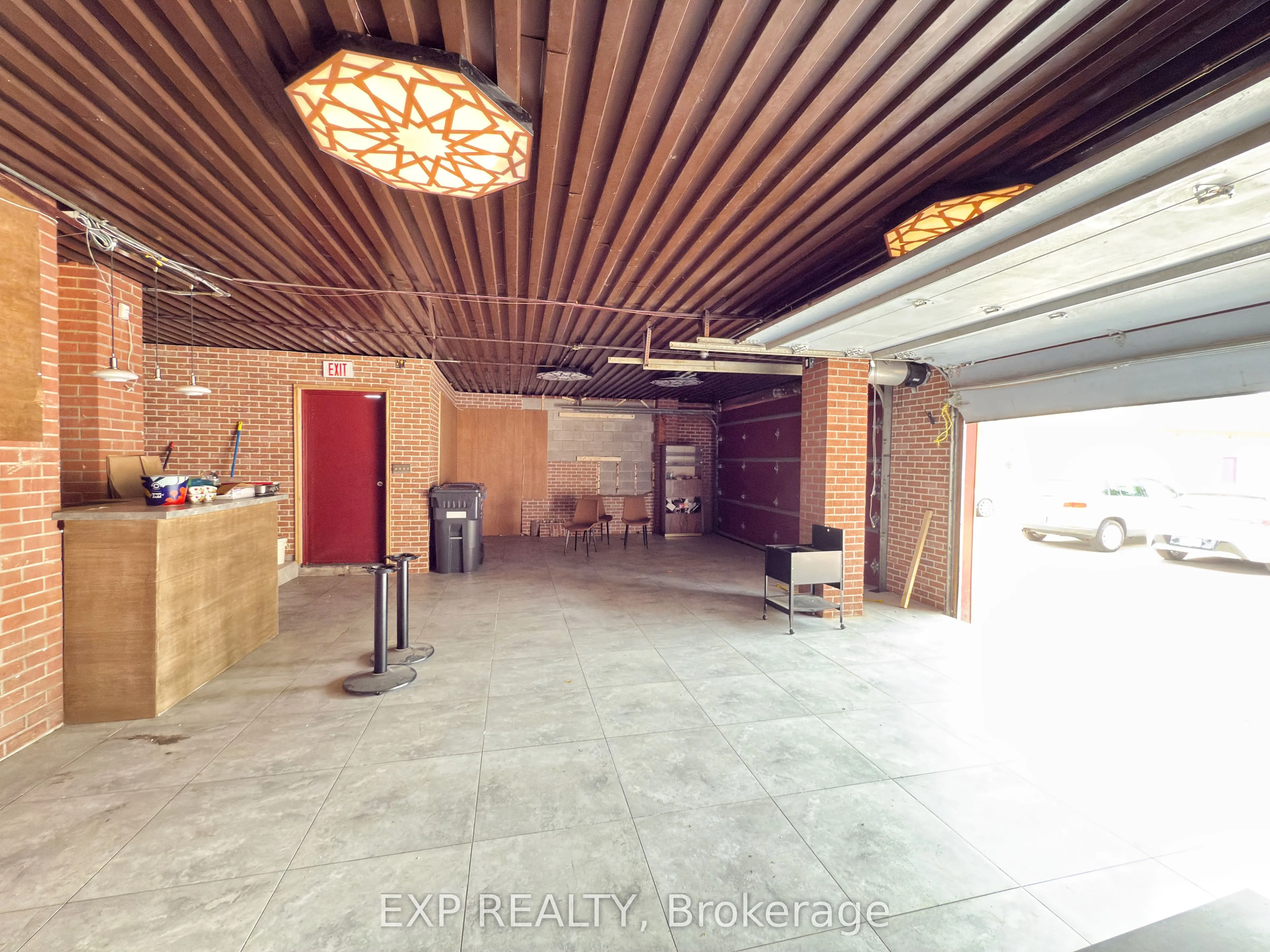 438 Kerr Street, #5