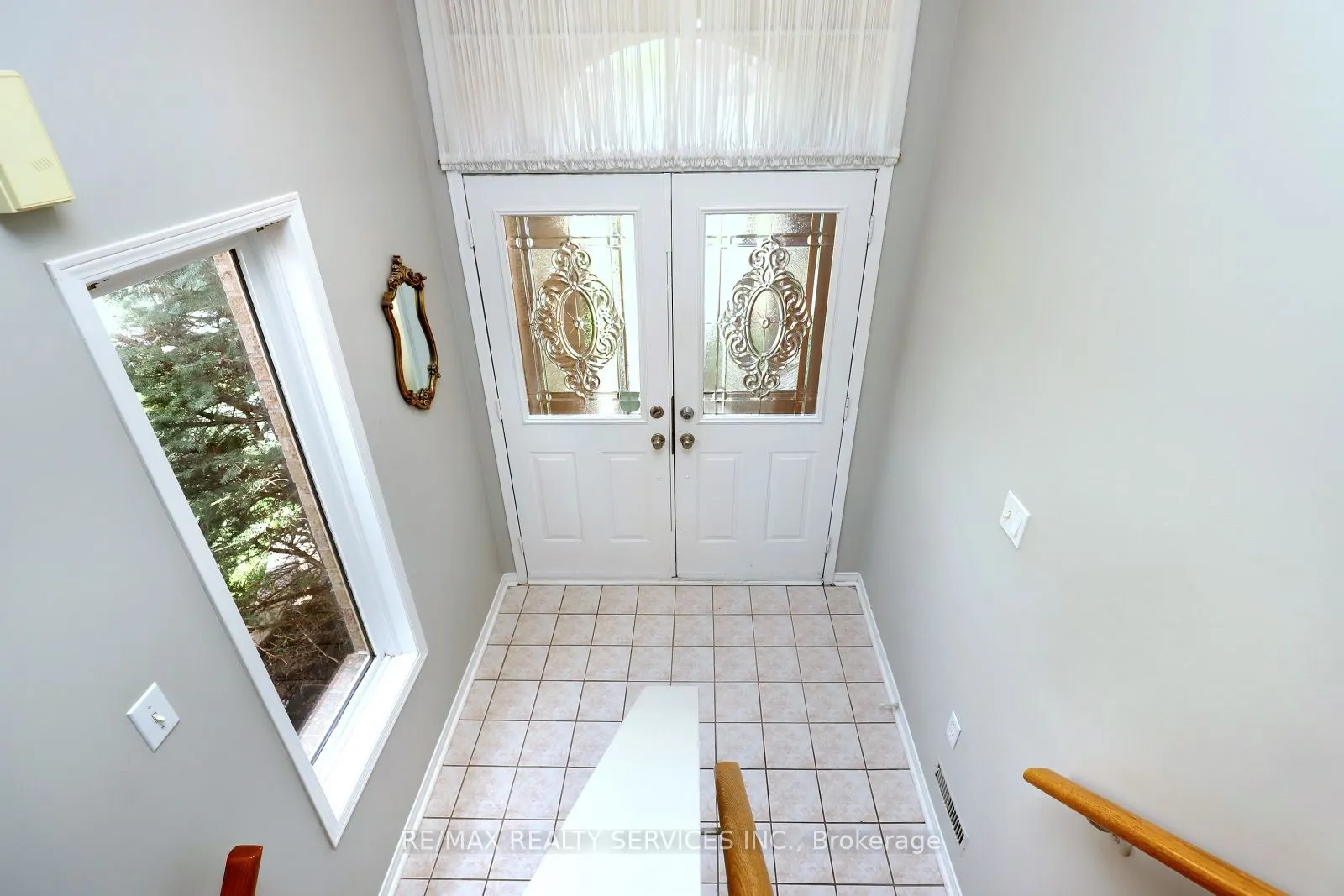 12 Summerfield Crescent