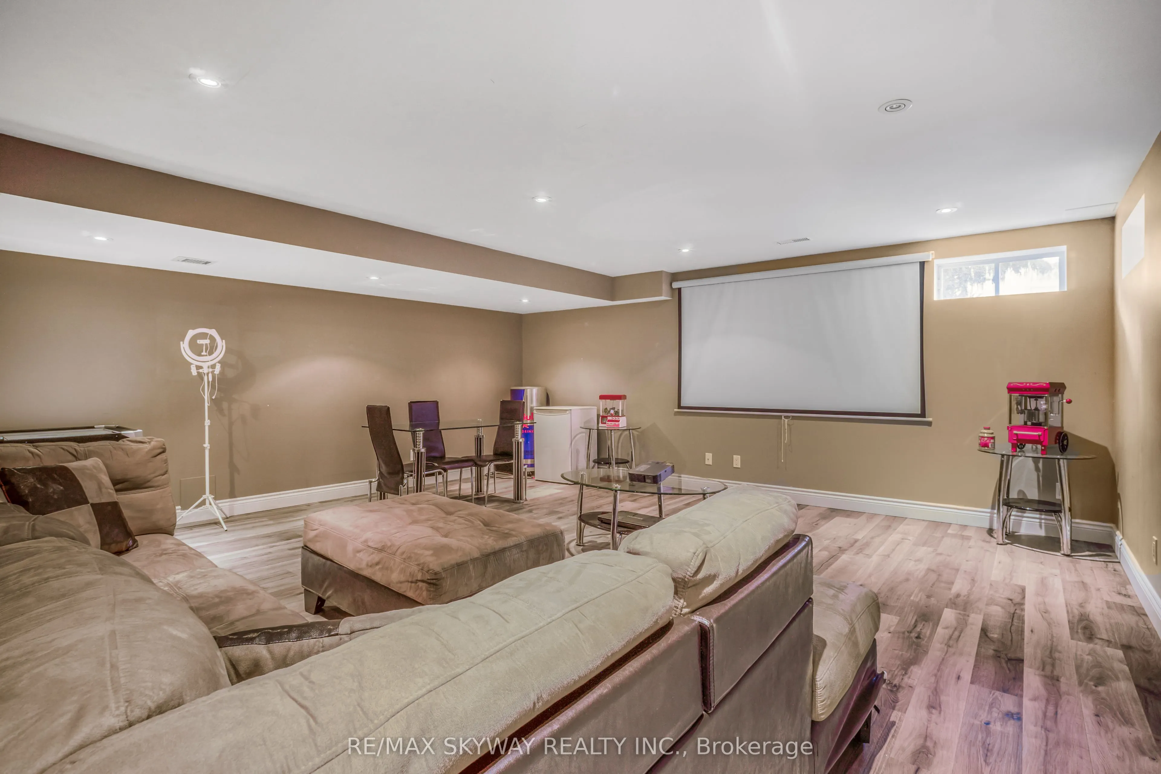 15 Tokara Avenue