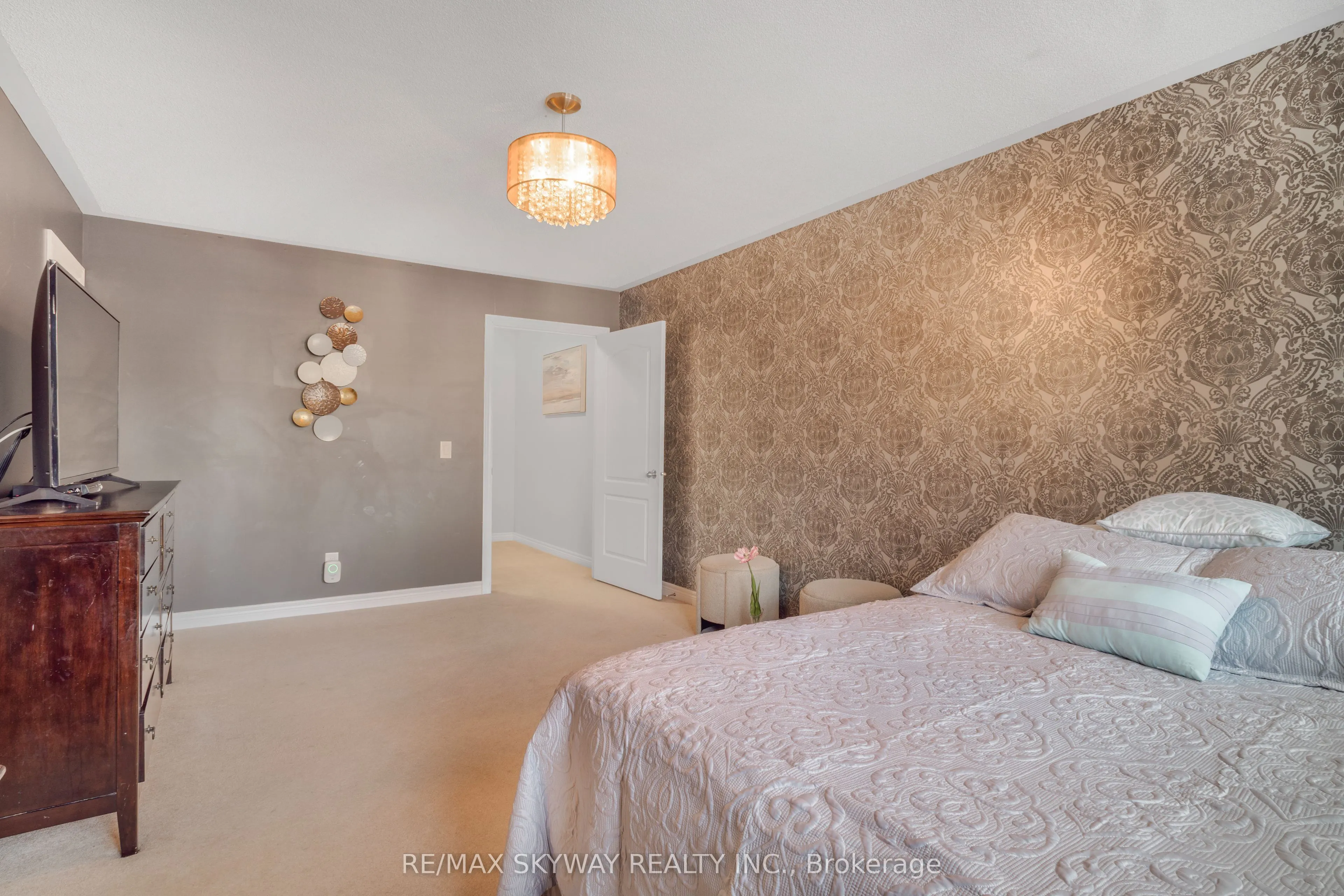 15 Tokara Avenue