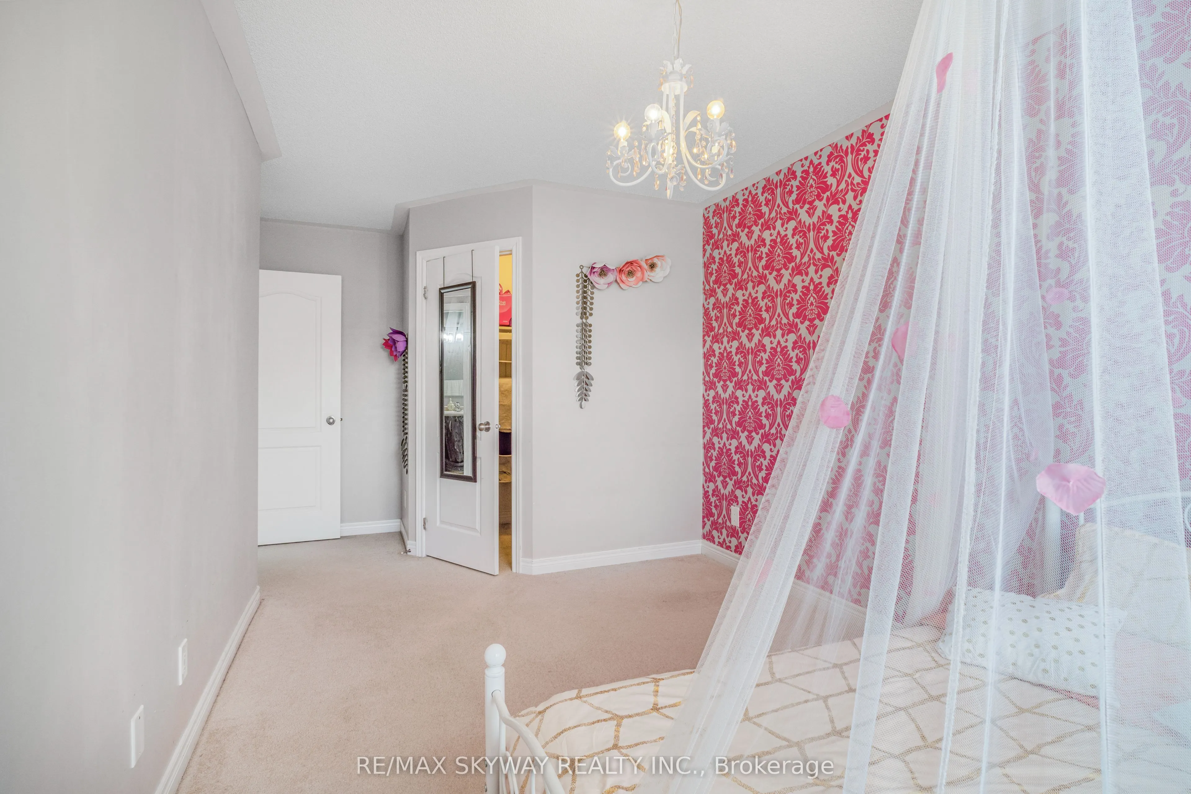 15 Tokara Avenue