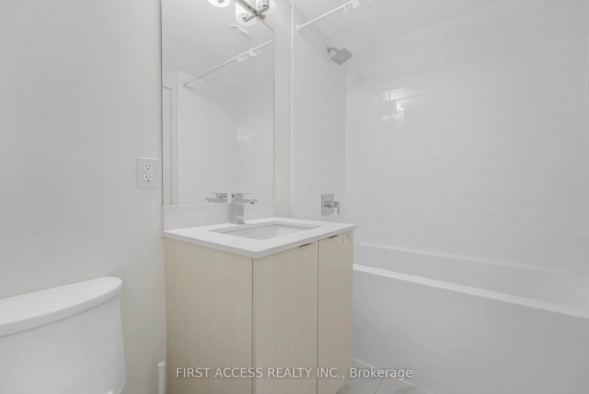 859 The Queensway, #322
