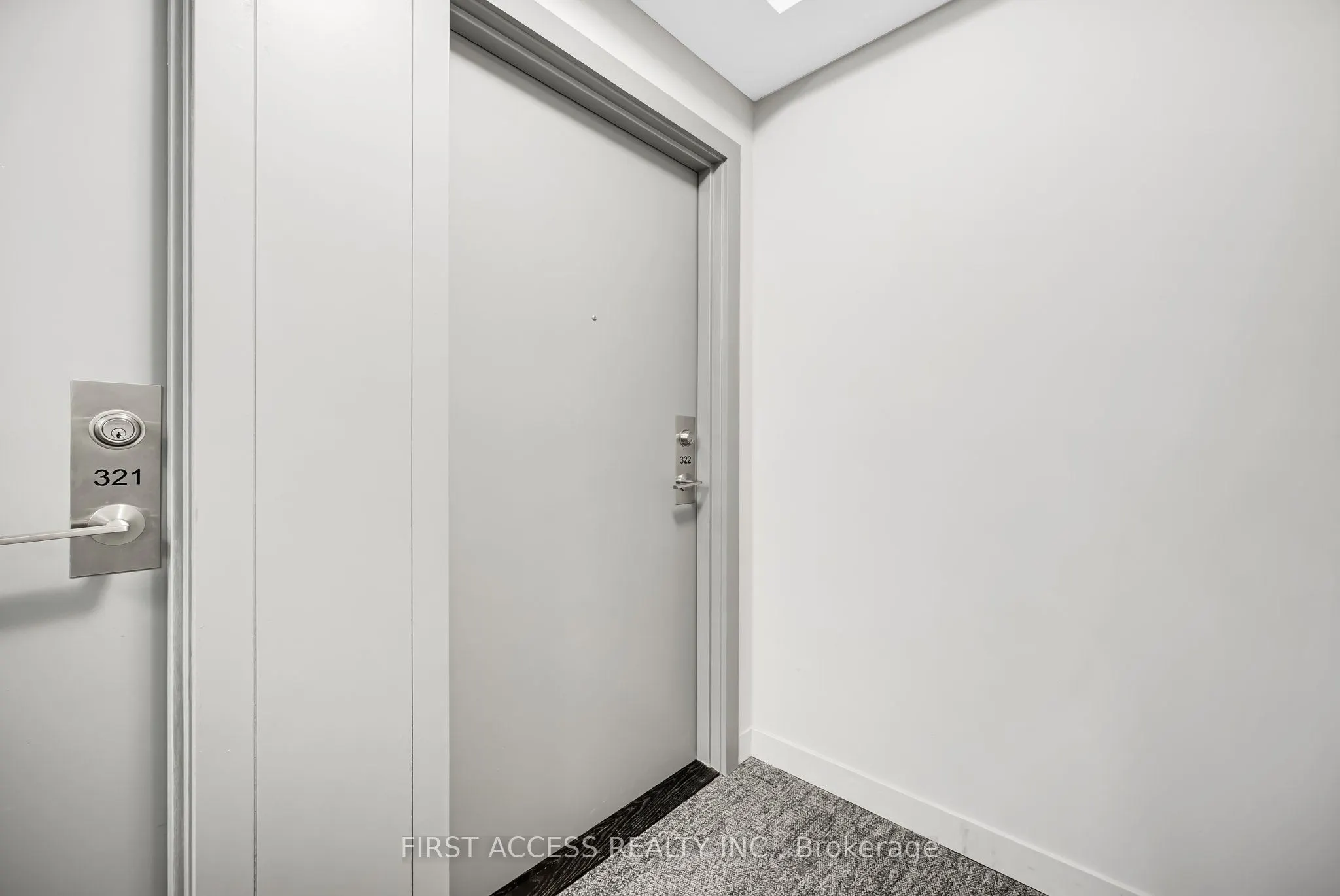 859 The Queensway, #322