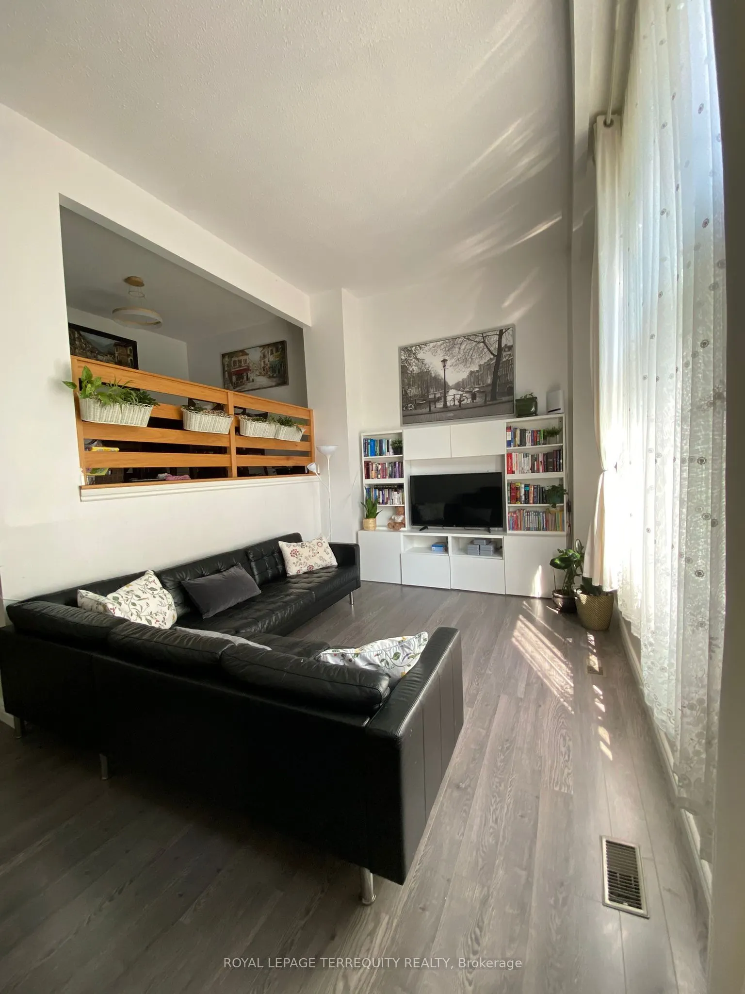 431 Mill Road, #8
