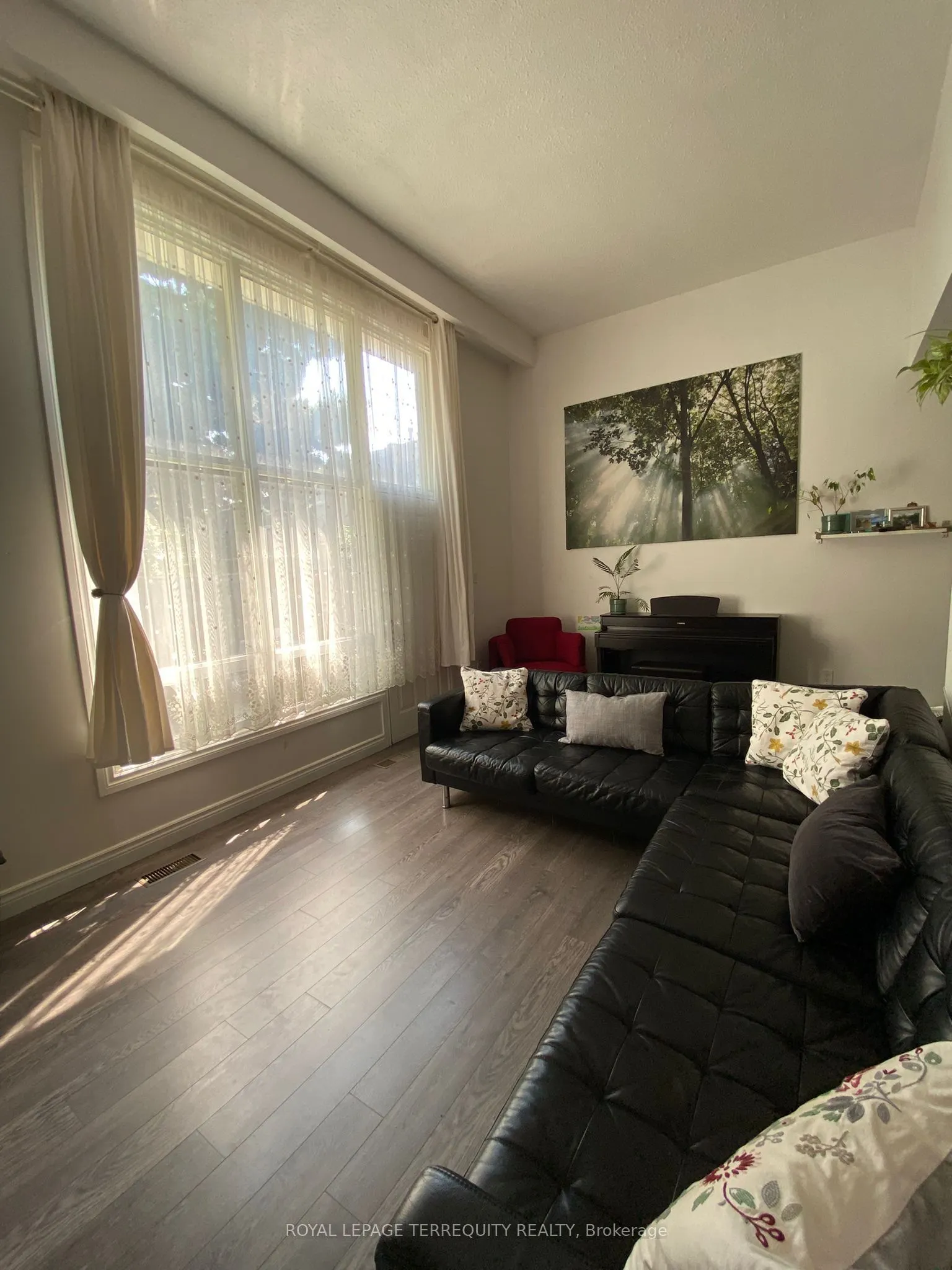 431 Mill Road, #8
