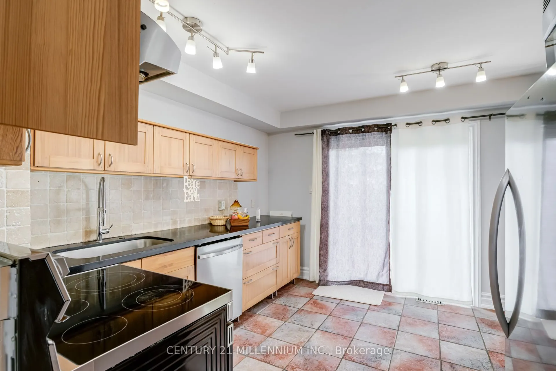 7080 Copenhagen Road, #13