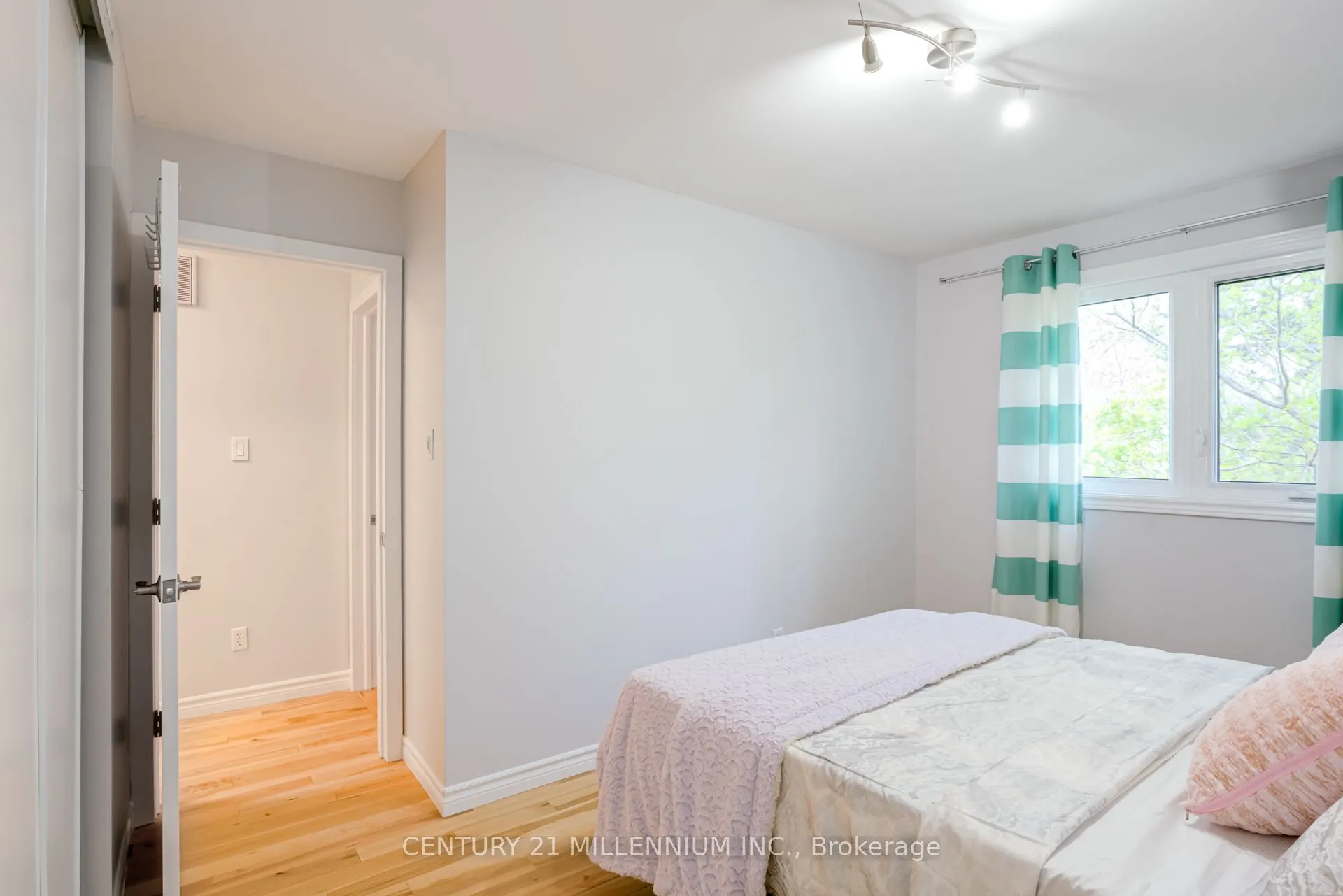 7080 Copenhagen Road, #13