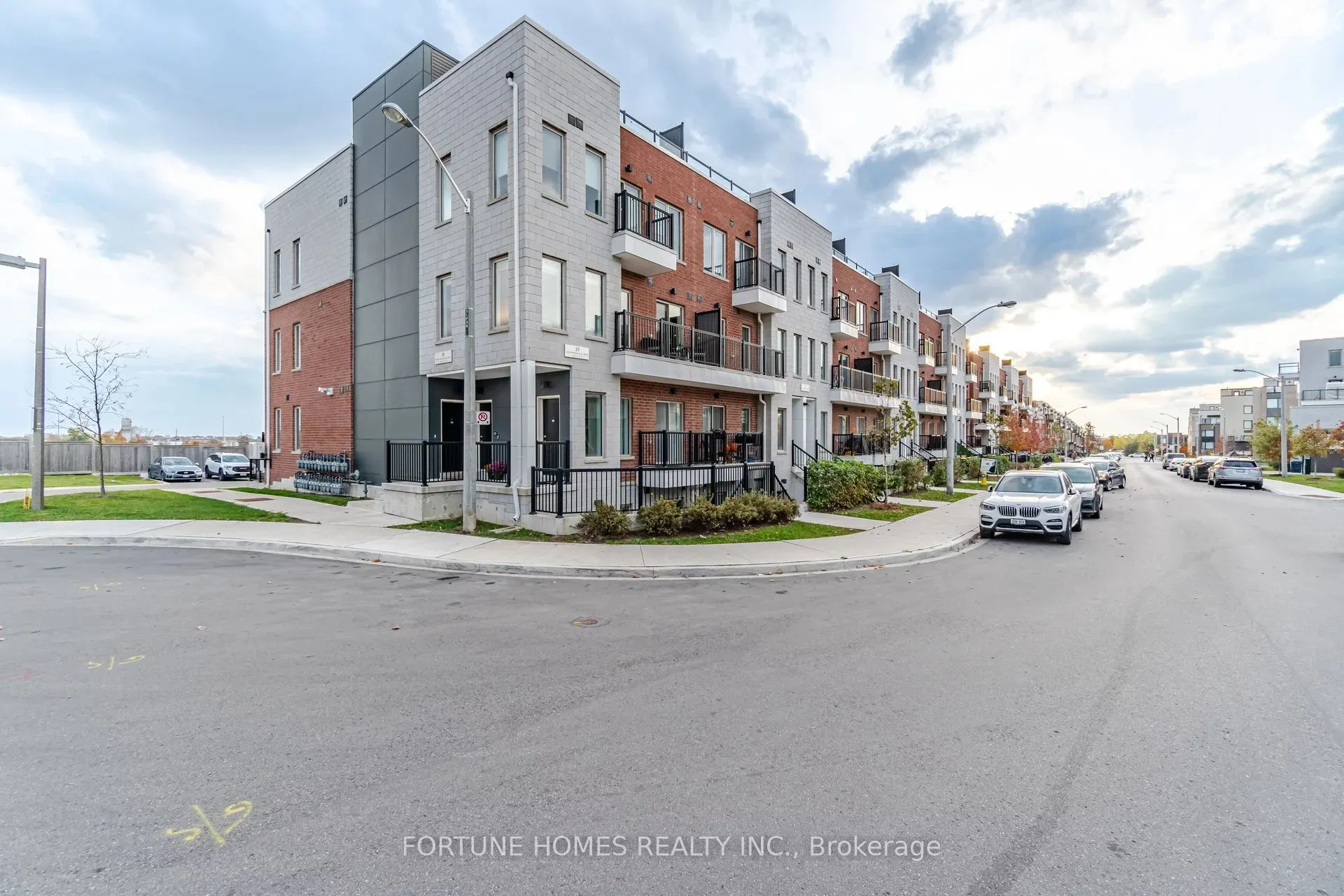 39 John Perkins Bull Drive, #20